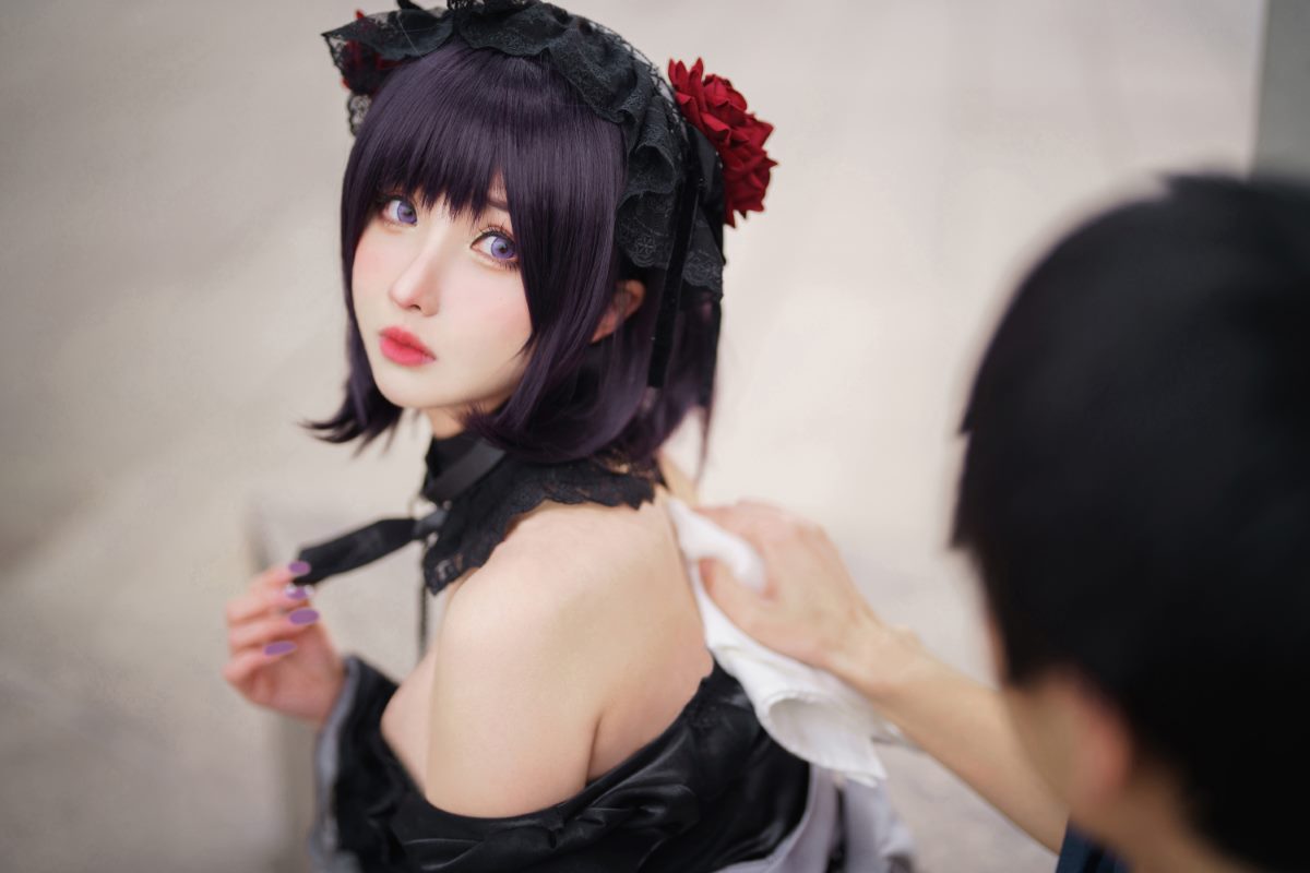 Coser@rioko凉凉子 Vol 085 更衣人偶坠入爱河 喜多川海梦cos黑江雫女仆装 漫展 game 0106 5111894912.jpg