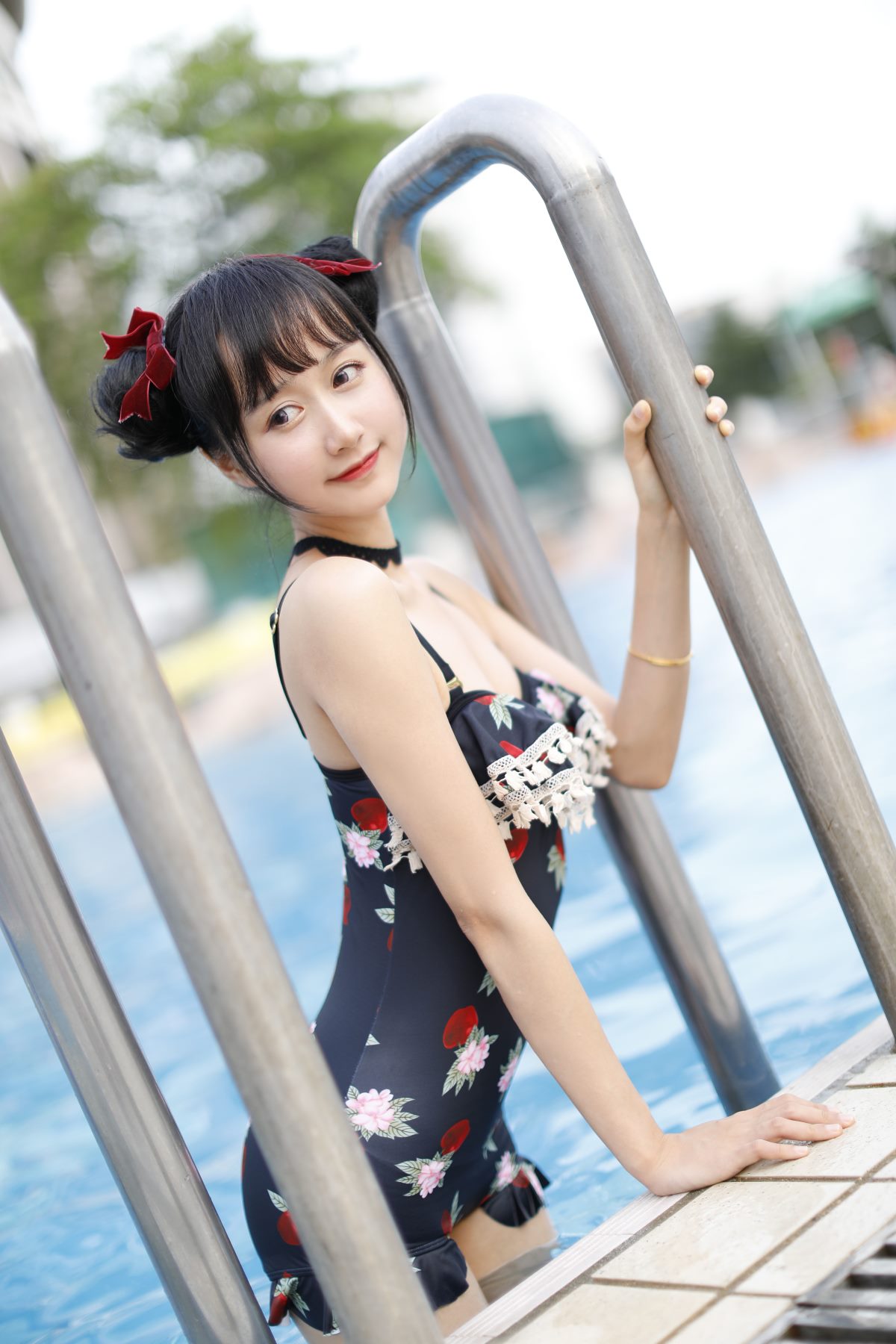 Coser@木绵绵OwO Vol 022 草莓泳衣 0008 0423410973.jpg