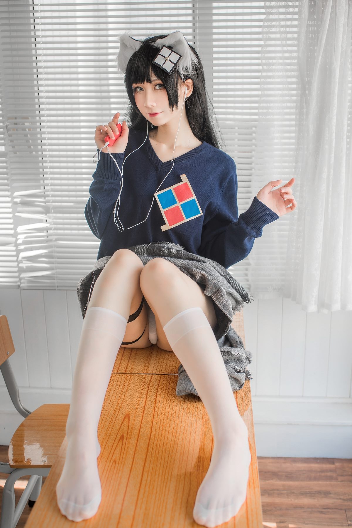 Coser@izumi泉桃子 Vol 003 纯白毕业季 0004 2290039412.jpg