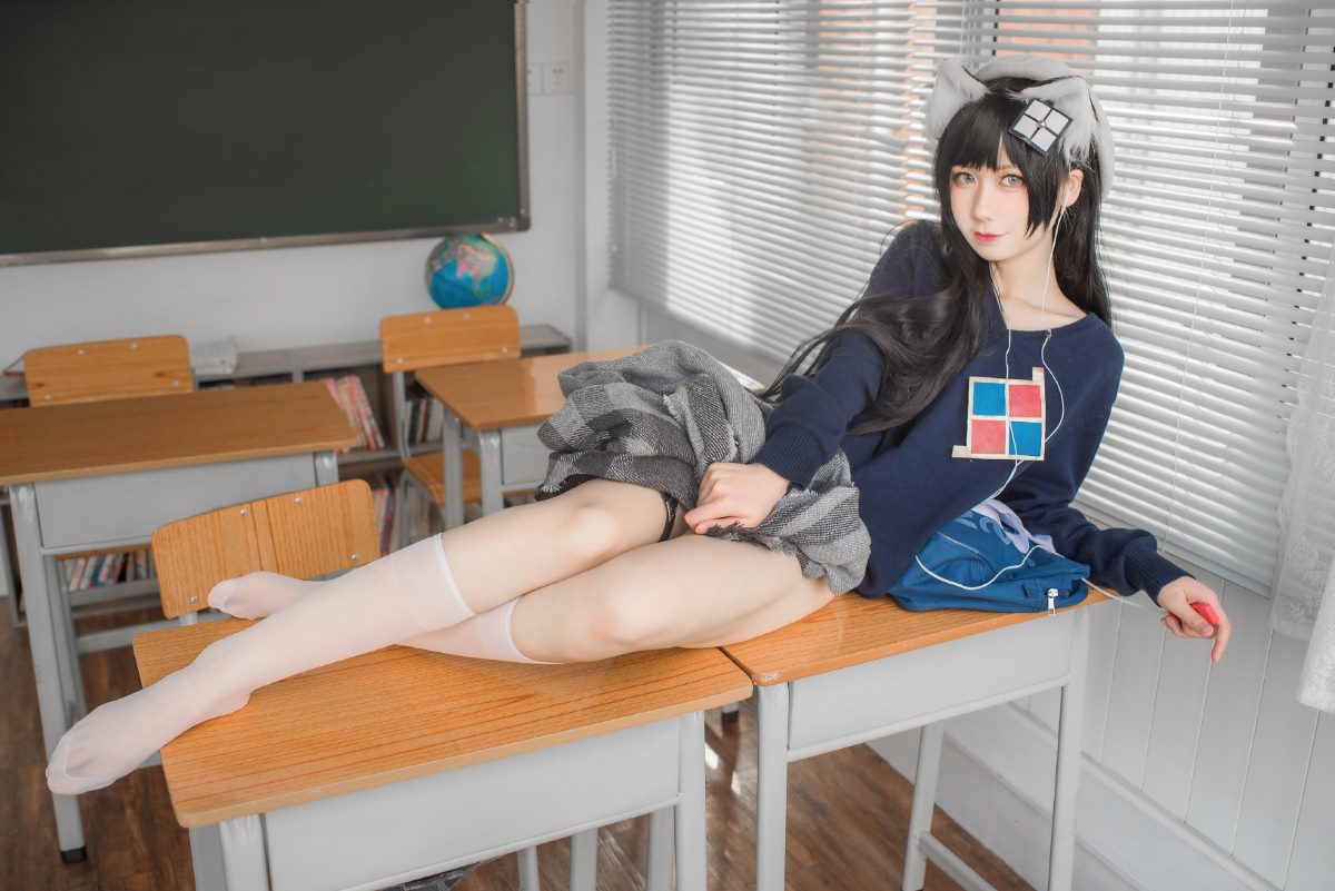 Coser@izumi泉桃子 Vol 003 纯白毕业季 0006 4958139891.jpg