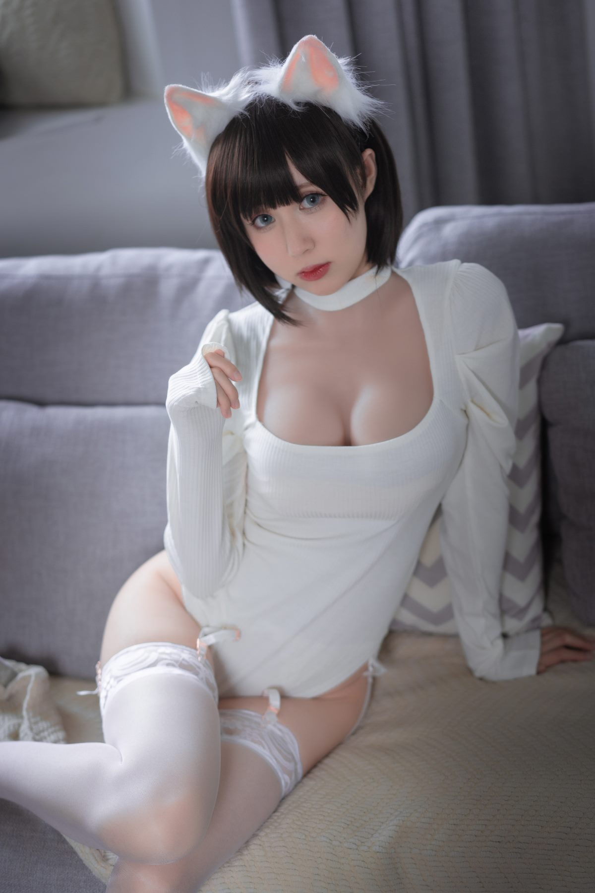 Coser@西园寺南歌 Vol 006 白猫白色连体衣 0003 2538260579.jpg