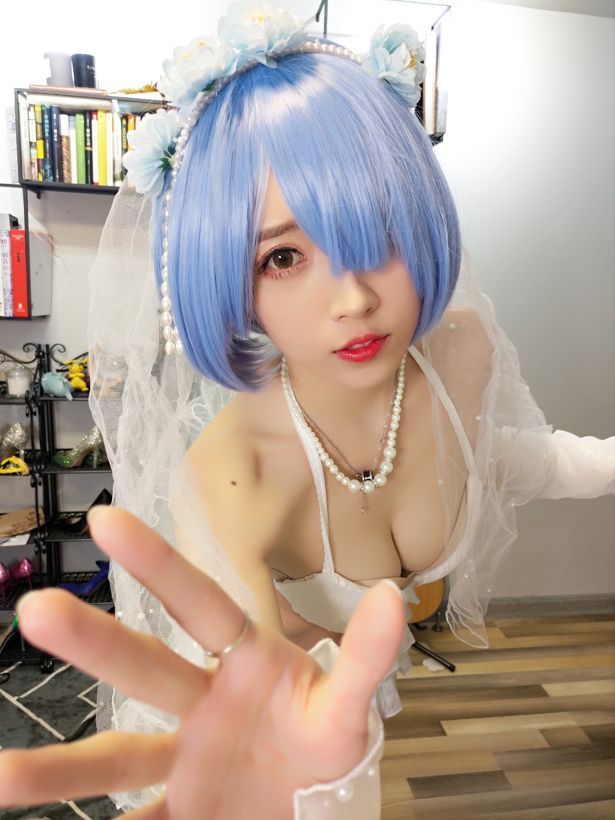 Coser@小巫女露娜 Vol.005 雷姆婚纱 0020 4194551296