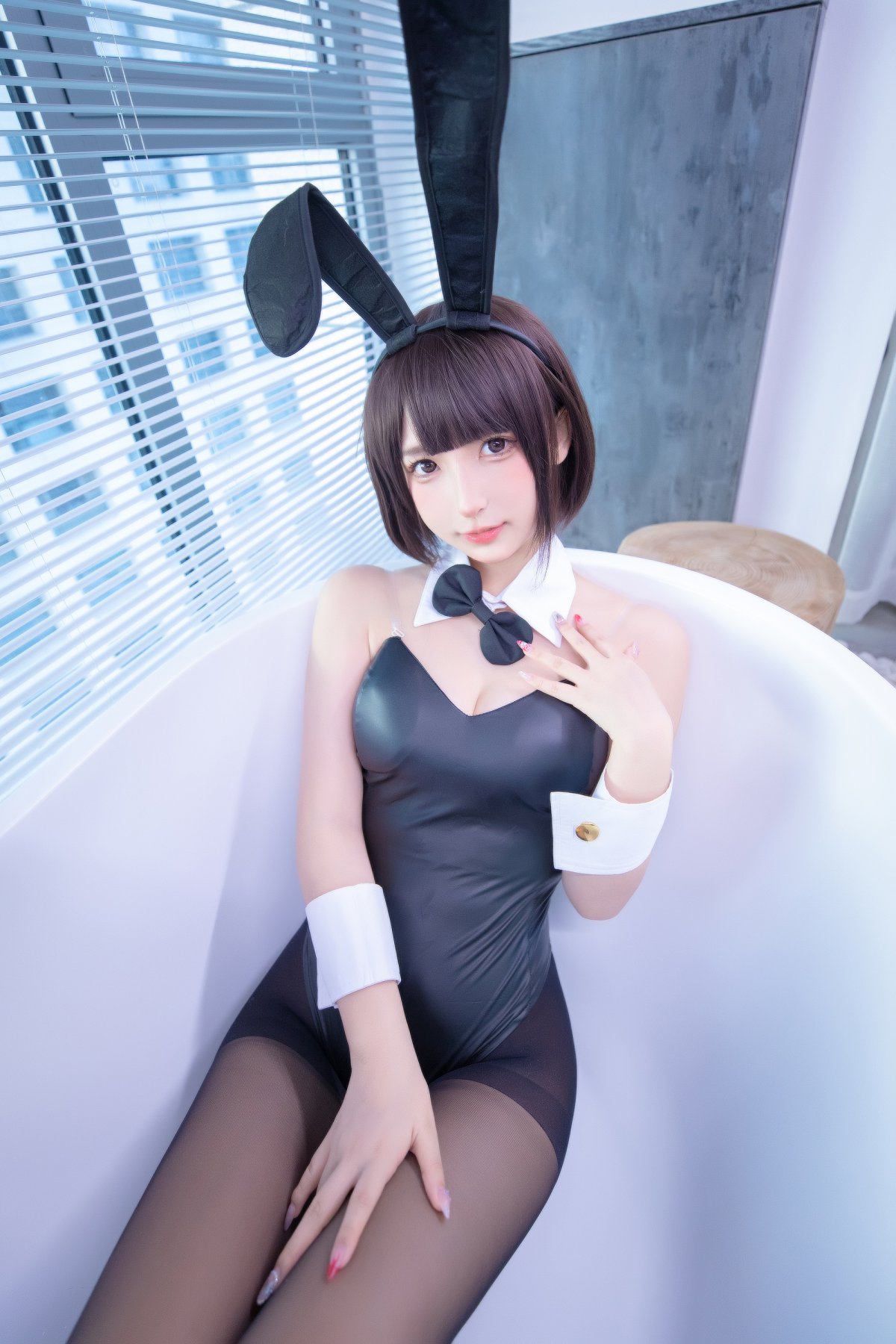 Coser@神楽坂真冬 Vol.077 兔女郎与钢管 B 0125