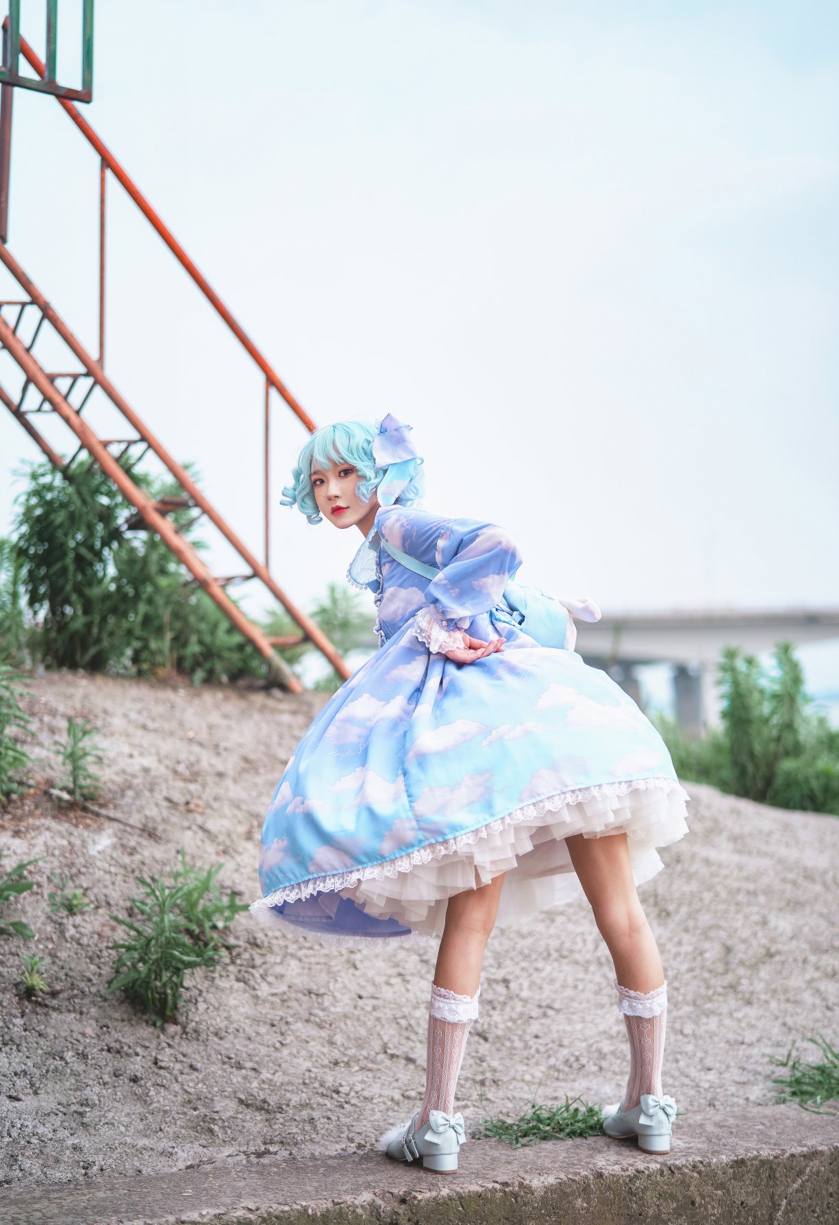 Coser@阿包也是兔娘 Vol.016 lolita蓝裙 0001