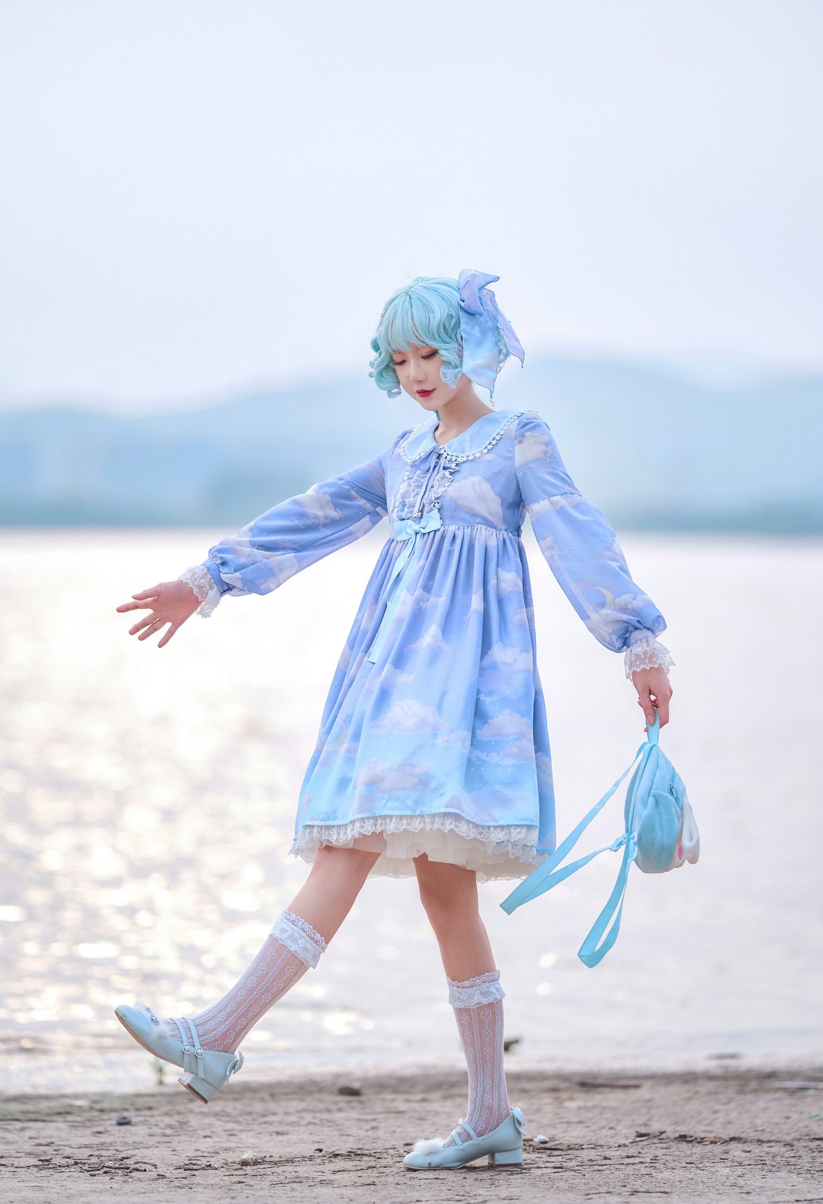 Coser@阿包也是兔娘 Vol.016 lolita蓝裙 0008