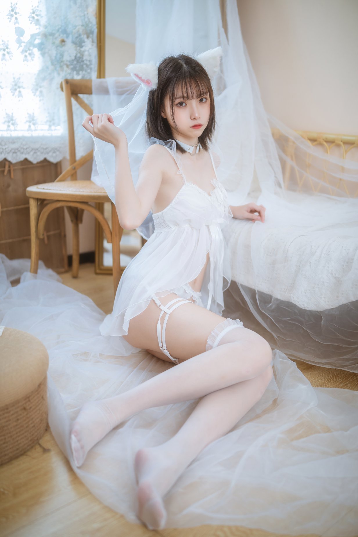 Coser@许岚LAN Vol.003 少女白色裙 0005