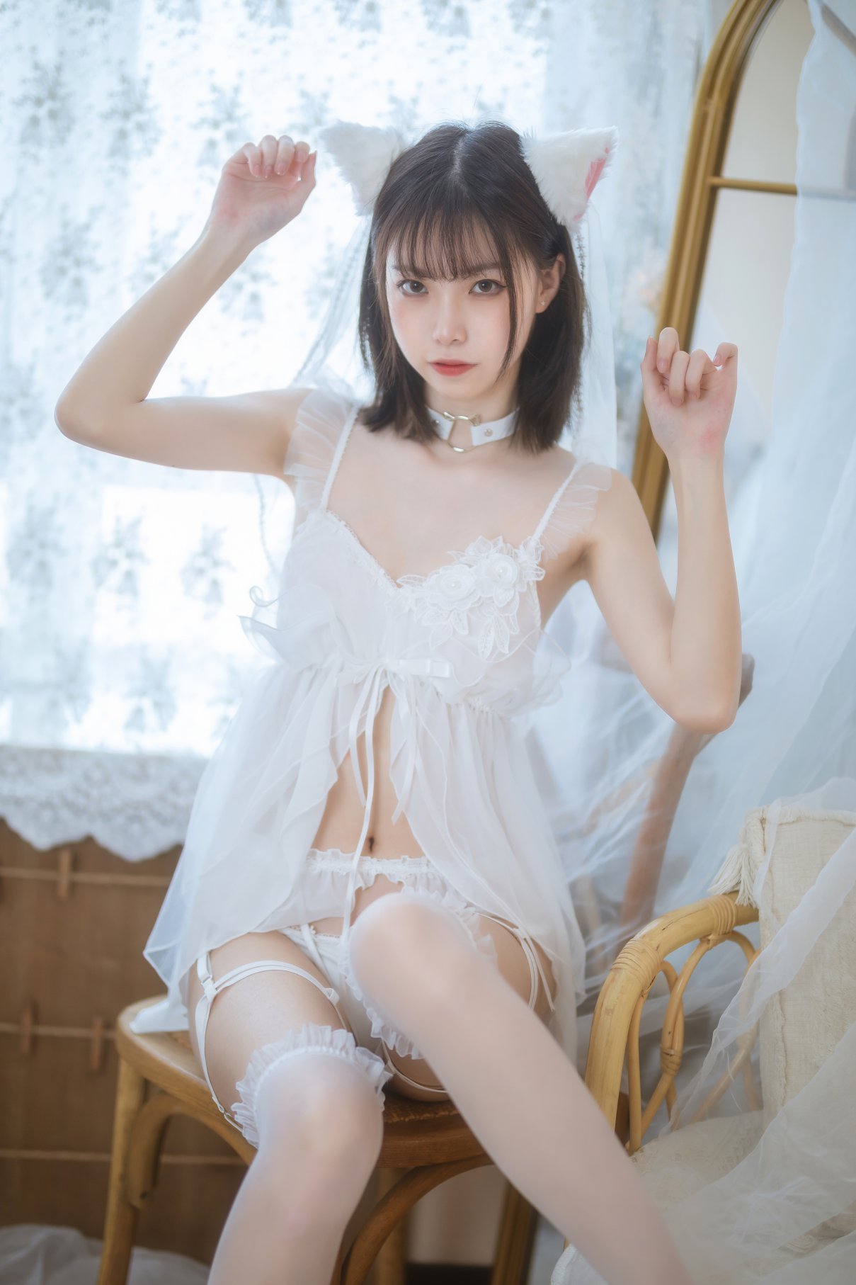 Coser@许岚LAN Vol.003 少女白色裙 0011