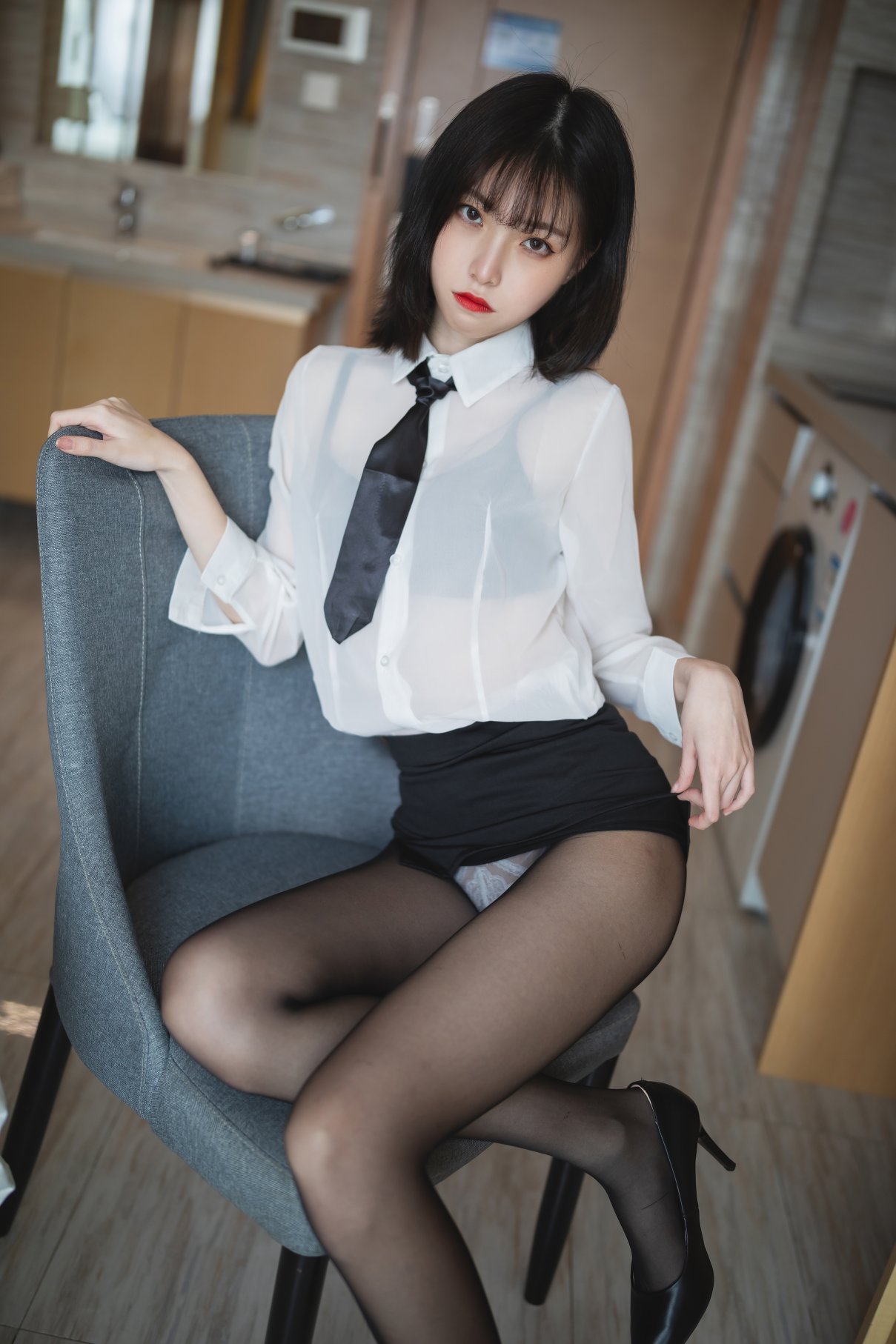 Coser@许岚LAN Vol.002 OL制服 0008