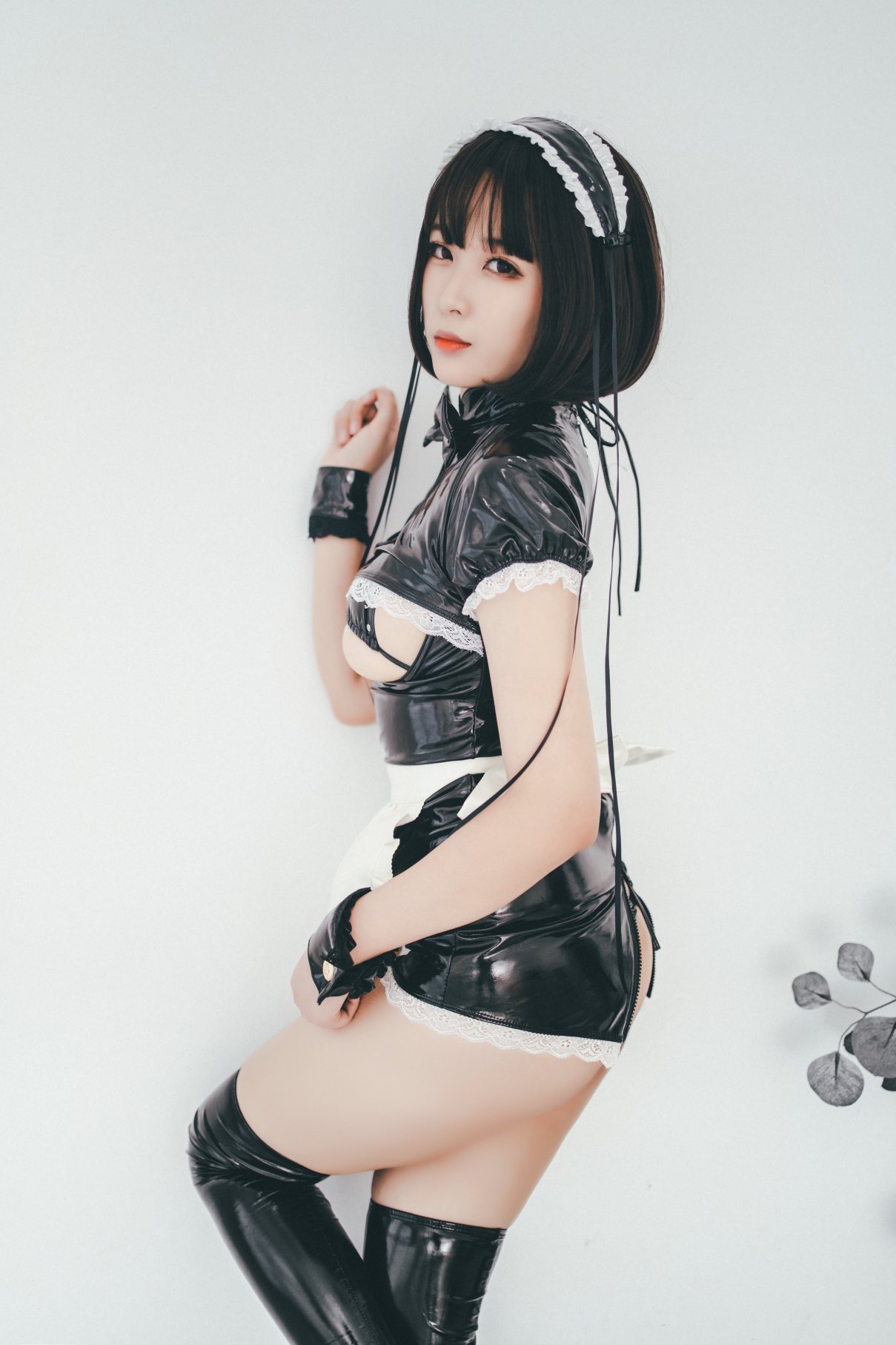 Coser@轩萧学姐 Vol.002 南半球女仆 0032