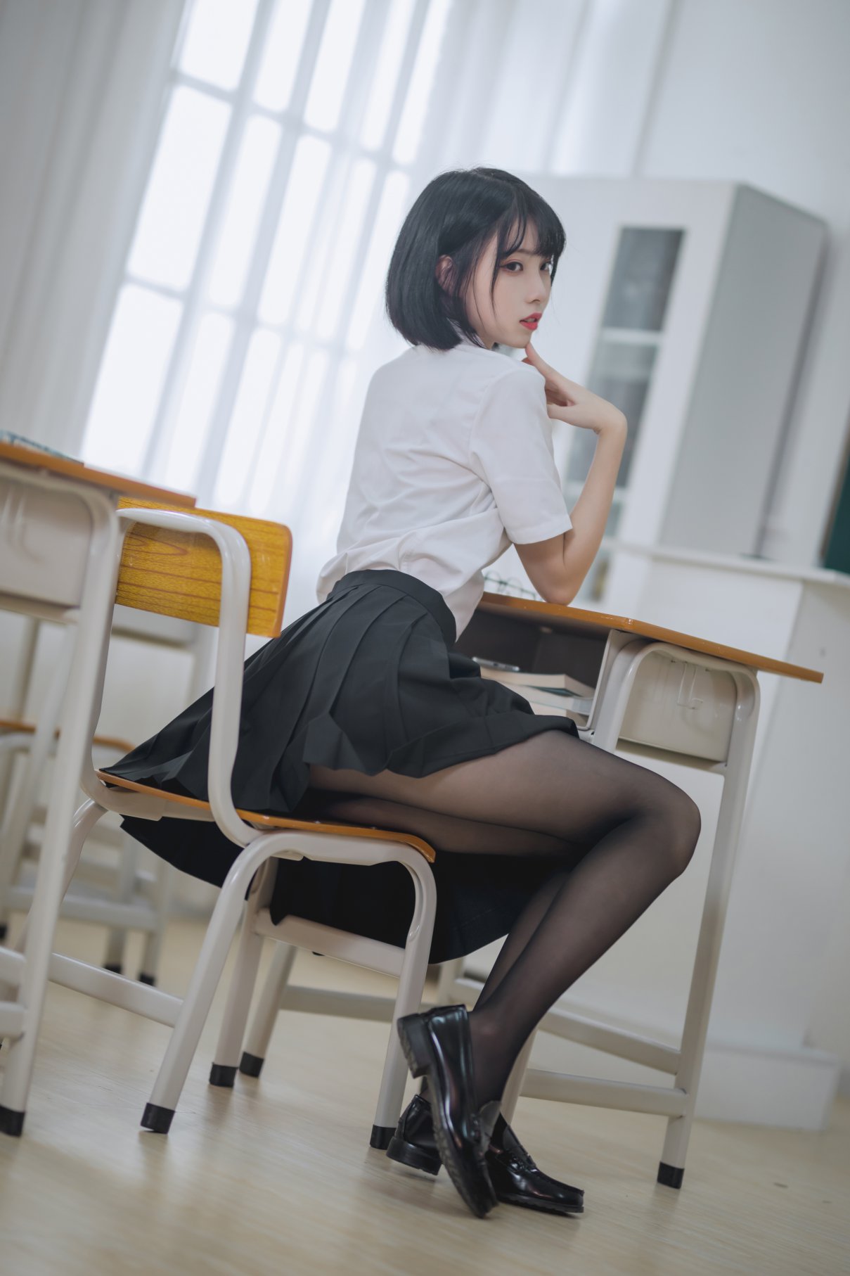 Coser@许岚LAN Vol.001 教室jk黑丝 0036