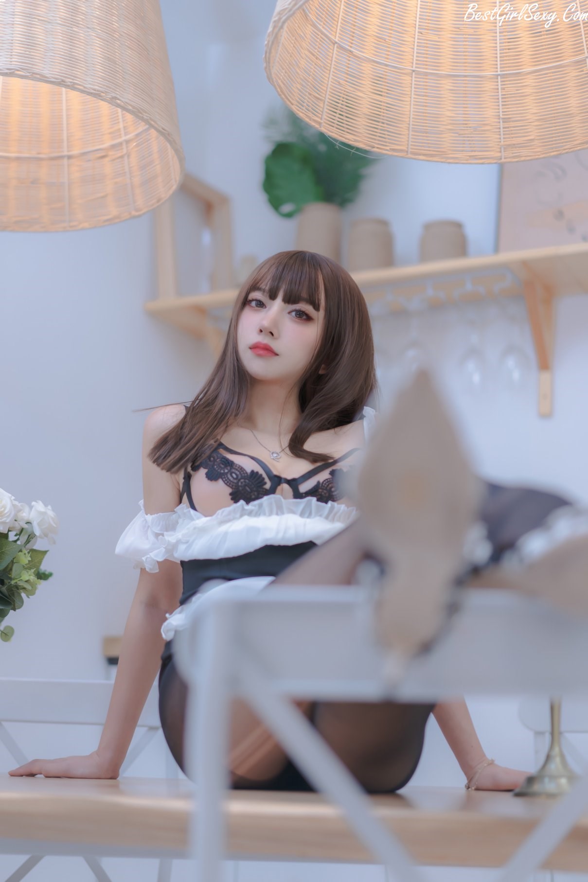 Coser@过期米线线喵 Vol.120 女仆使用手册 0006