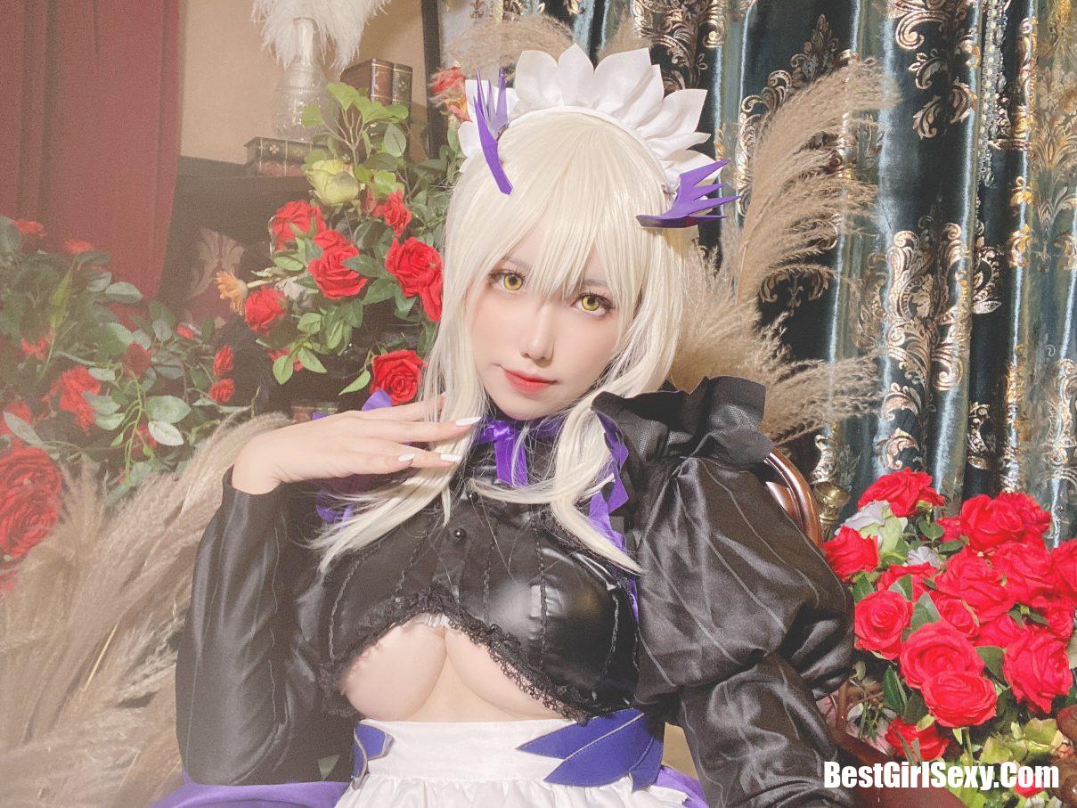 Coser@芋圆侑子 Vol.017 黑枪呆女仆自拍 8