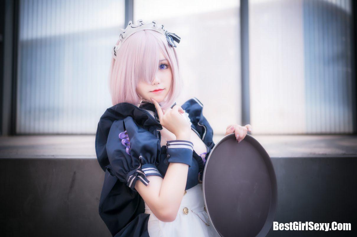 Coser@芋圆侑子 Vol.017 黑枪呆女仆自拍 10