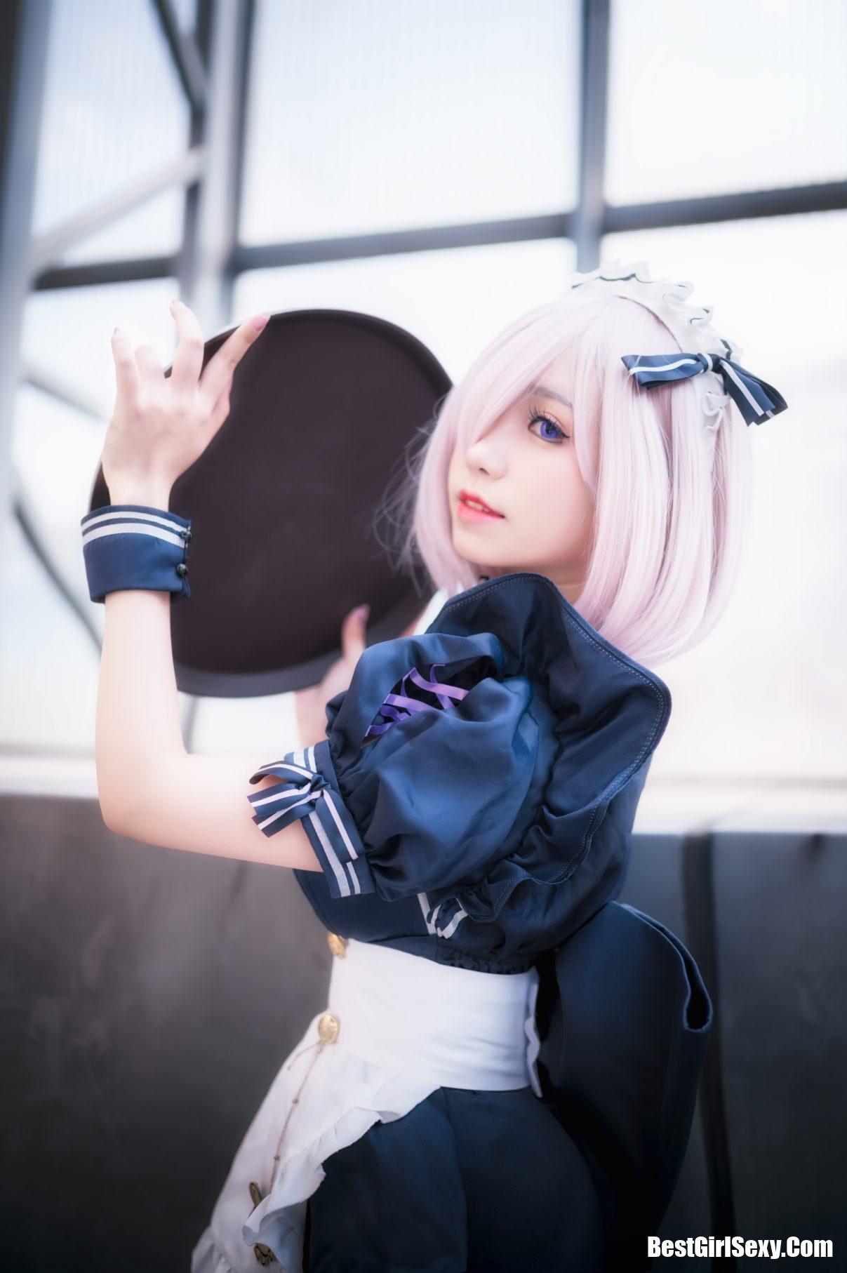 Coser@芋圆侑子 Vol.017 黑枪呆女仆自拍 12