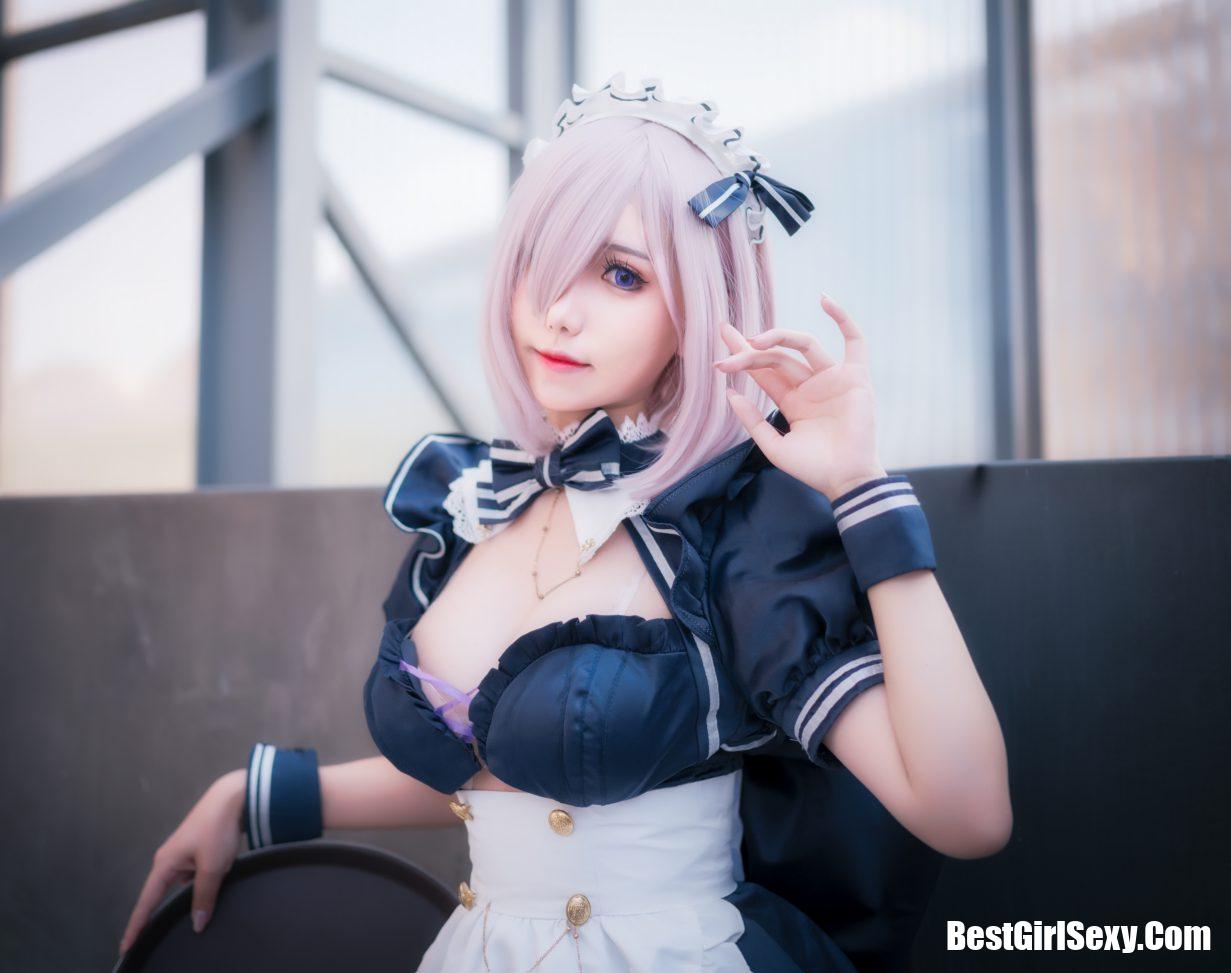 Coser@芋圆侑子 Vol.017 黑枪呆女仆自拍 14