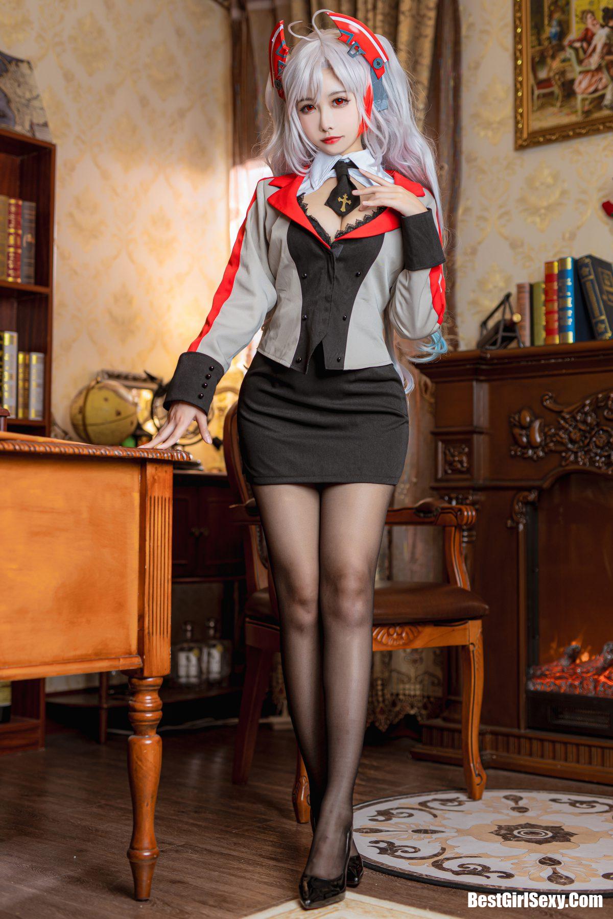 Coser@Momoko葵葵 Vol.019 欧根亲王 COS本子6套 C 2