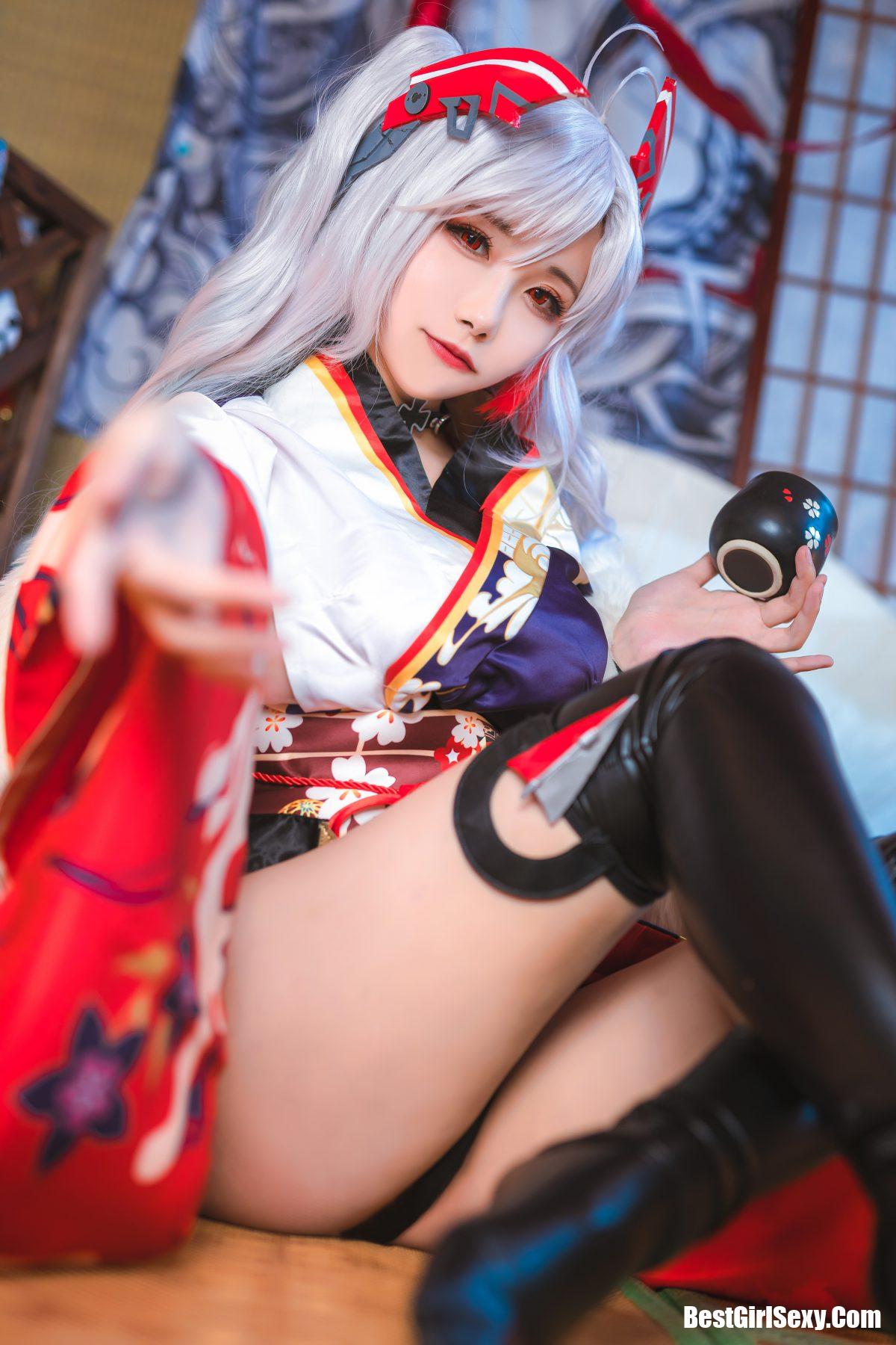 Coser@Momoko葵葵 Vol.019 欧根亲王 COS本子6套 A 4