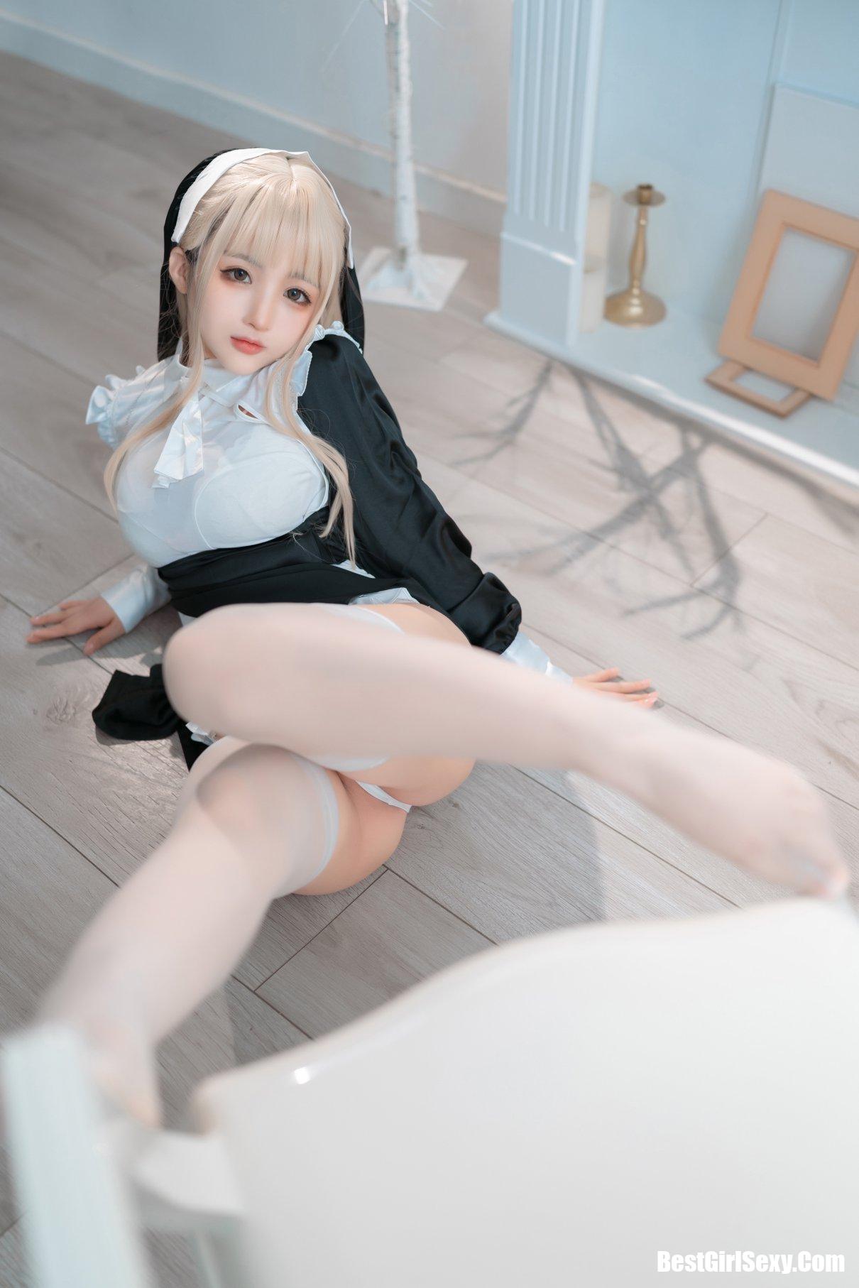 Coser@桜井宁宁 Vol.037 修女 18