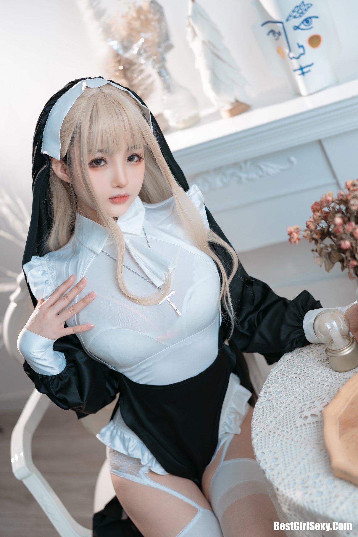 Coser@桜井宁宁 Vol.037 修女 38