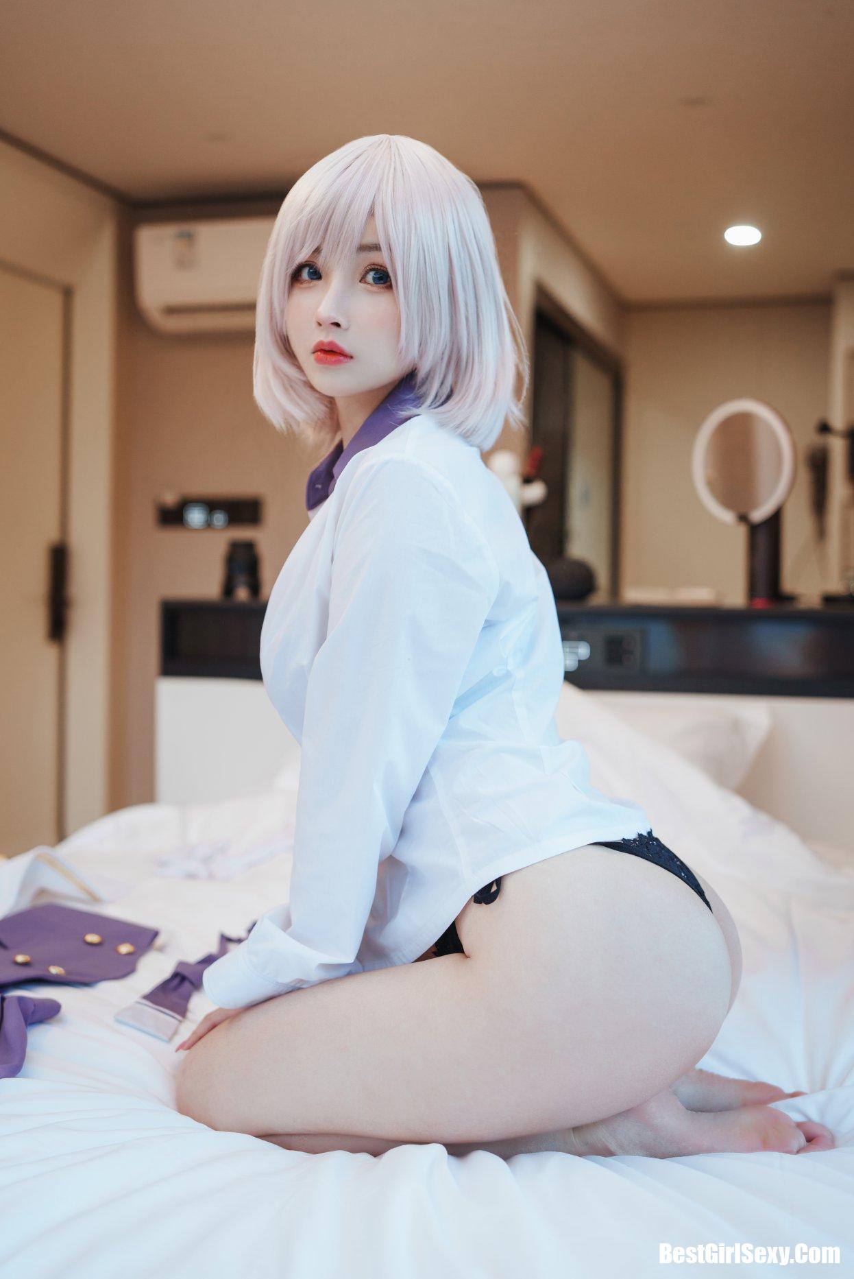 Coser@rioko凉凉子 Vol.075 电光机王 貉 14