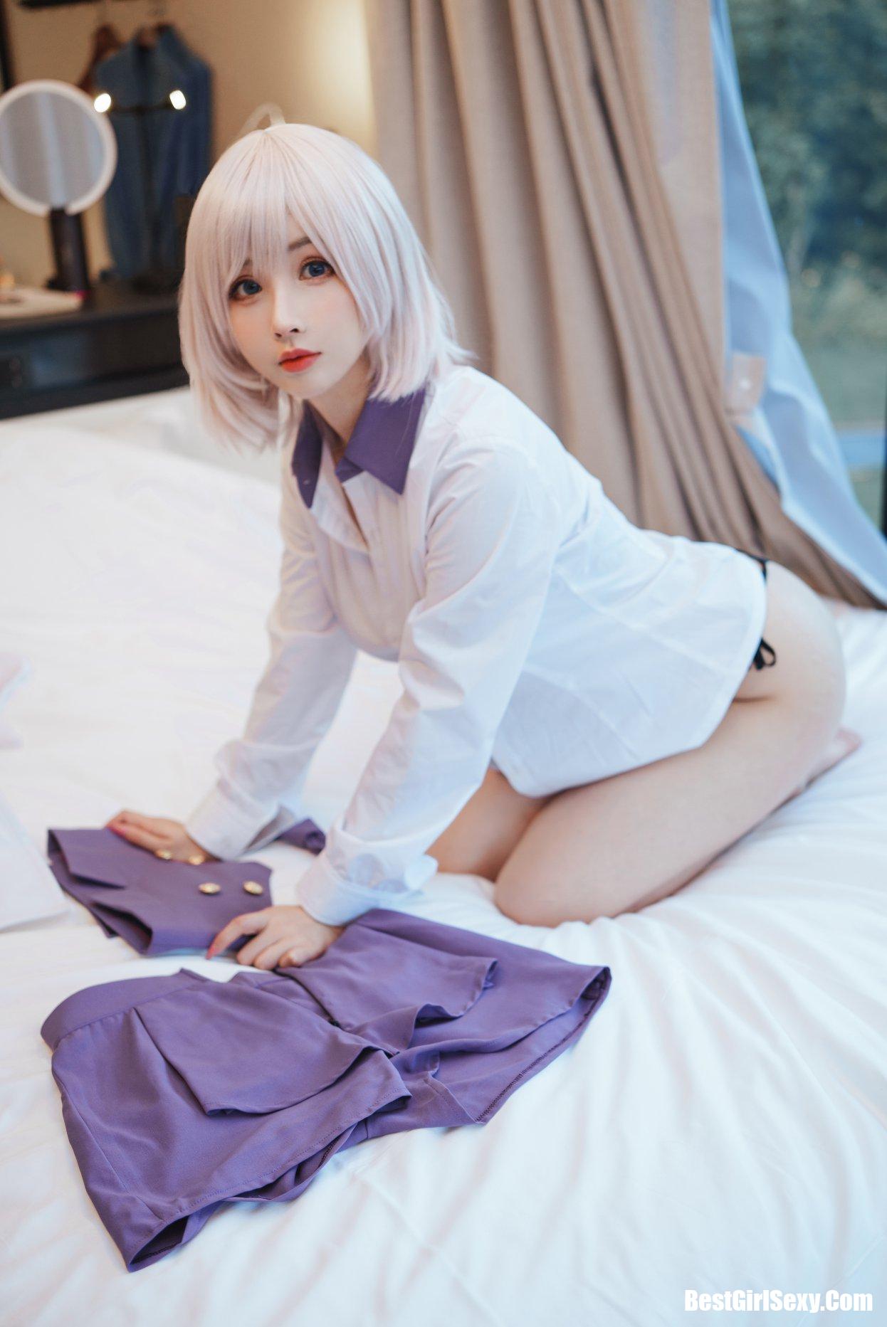 Coser@rioko凉凉子 Vol.075 电光机王 貉 15