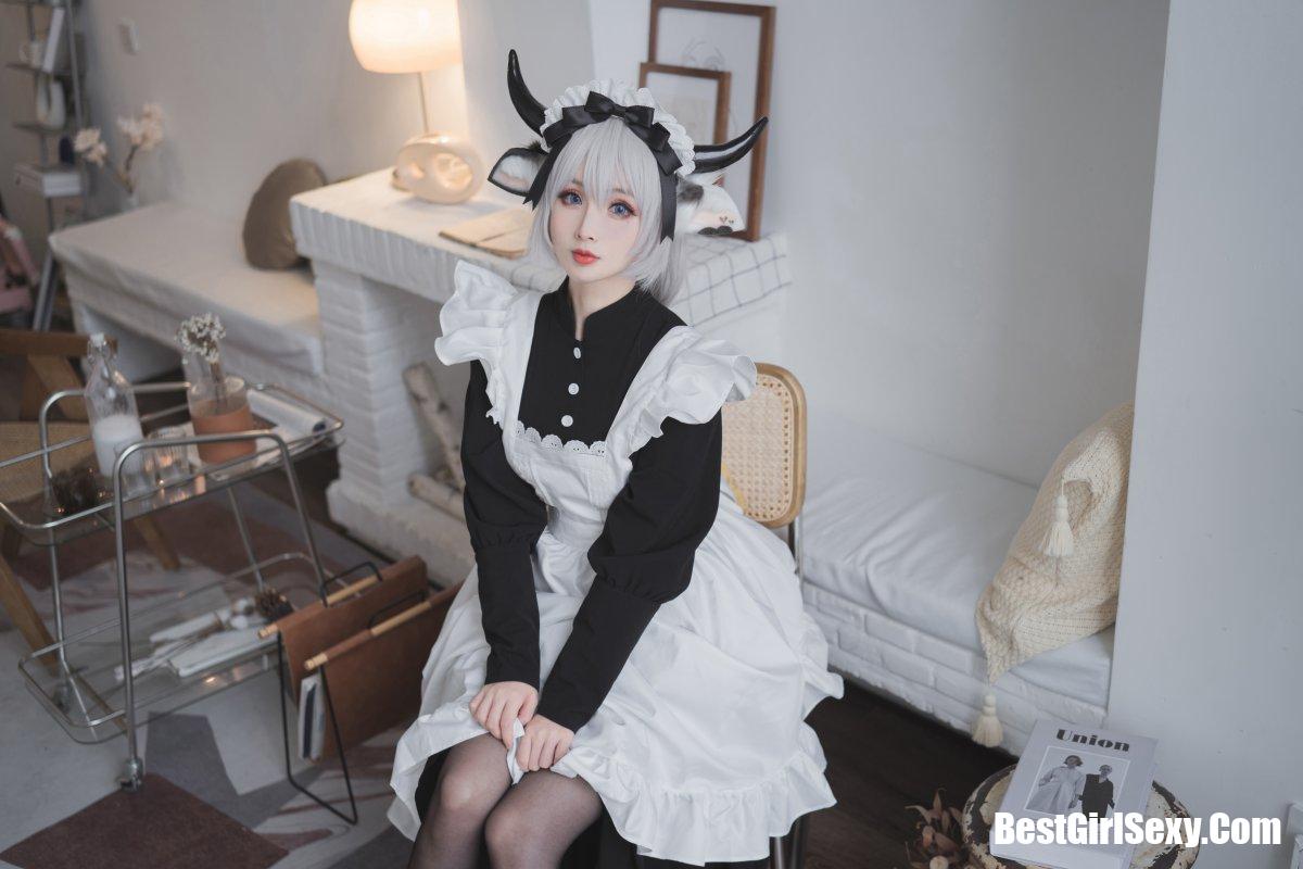 Coser@rioko凉凉子 Vol.063 贴心的奶牛女仆 42