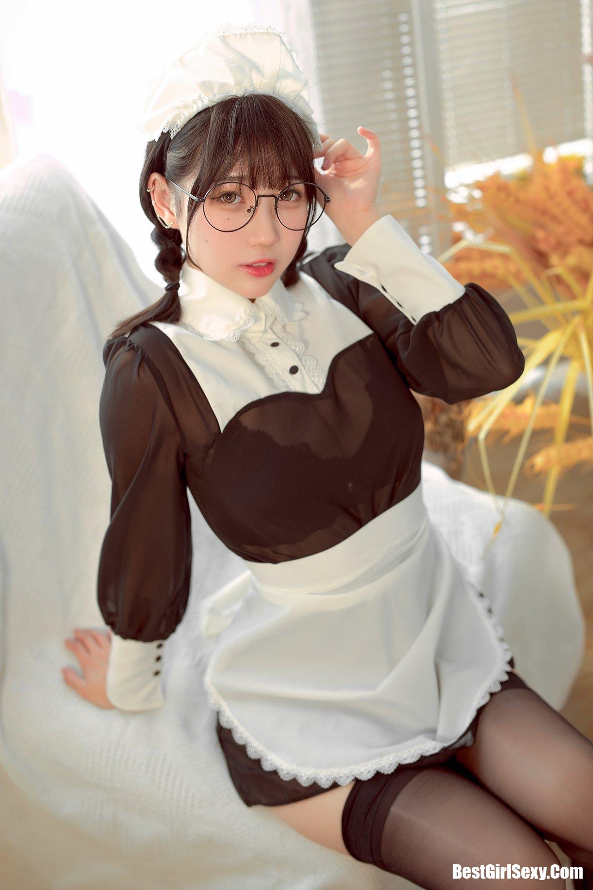 Coser@周叽是可爱兔兔 Vol.036 眼镜女仆 1