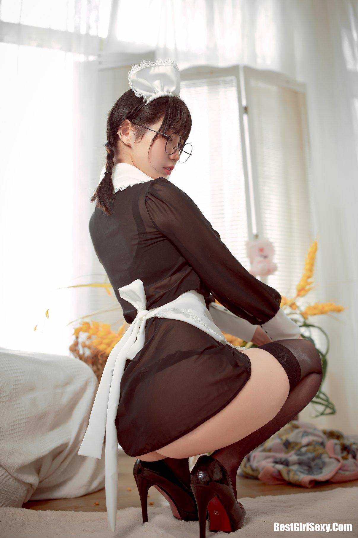 Coser@周叽是可爱兔兔 Vol.036 眼镜女仆 27