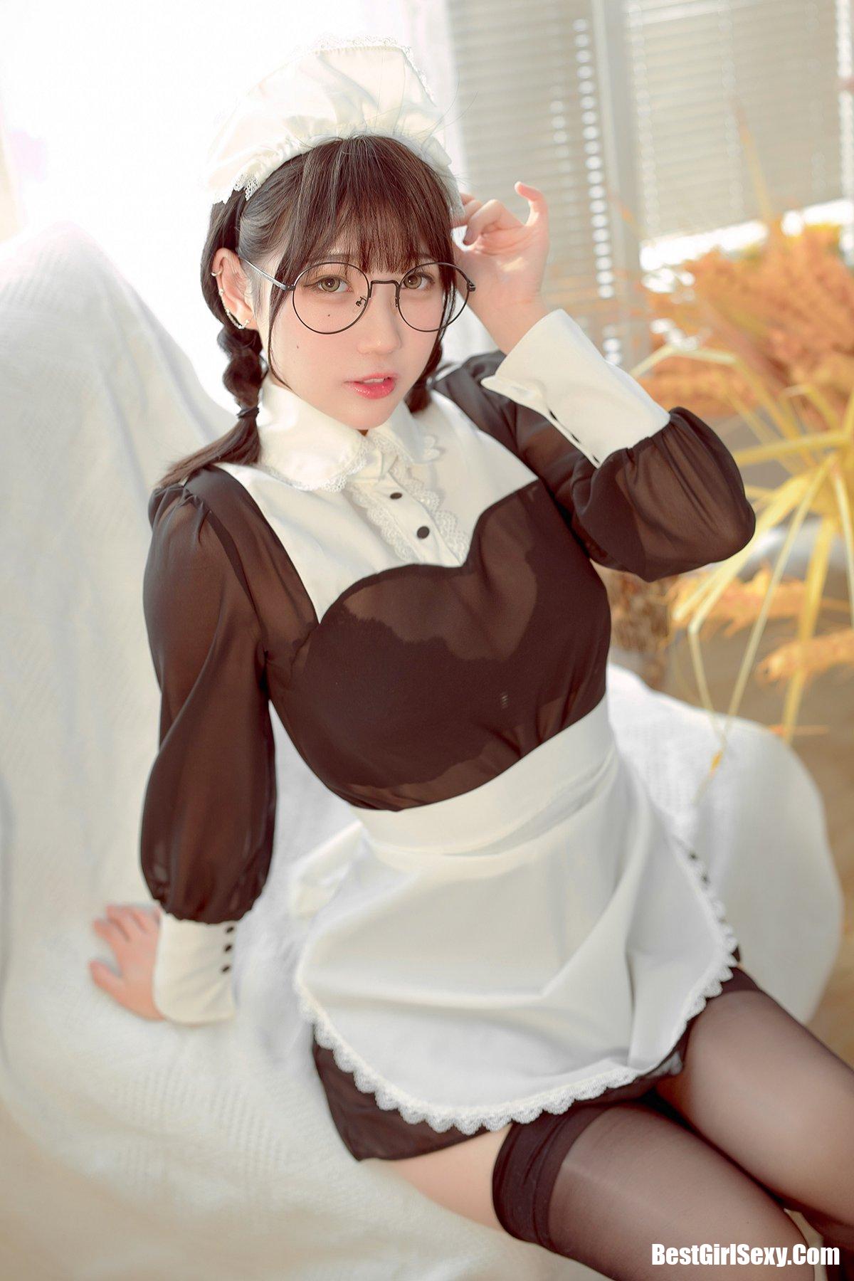 Coser@周叽是可爱兔兔 眼镜女仆 1