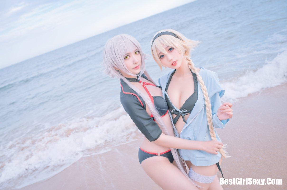 Coser@周叽是可爱兔兔 Vol.021 黑白贞双人泳衣 8