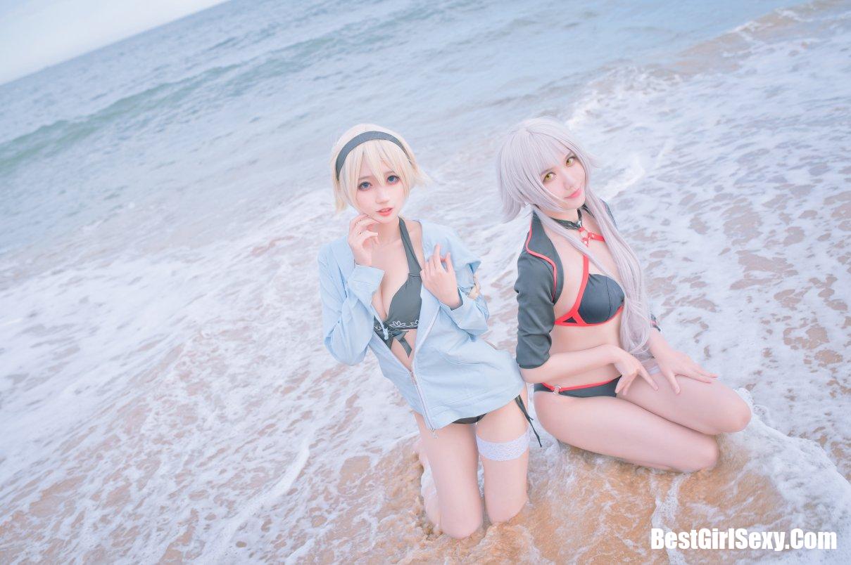 Coser@周叽是可爱兔兔 Vol.021 黑白贞双人泳衣 12