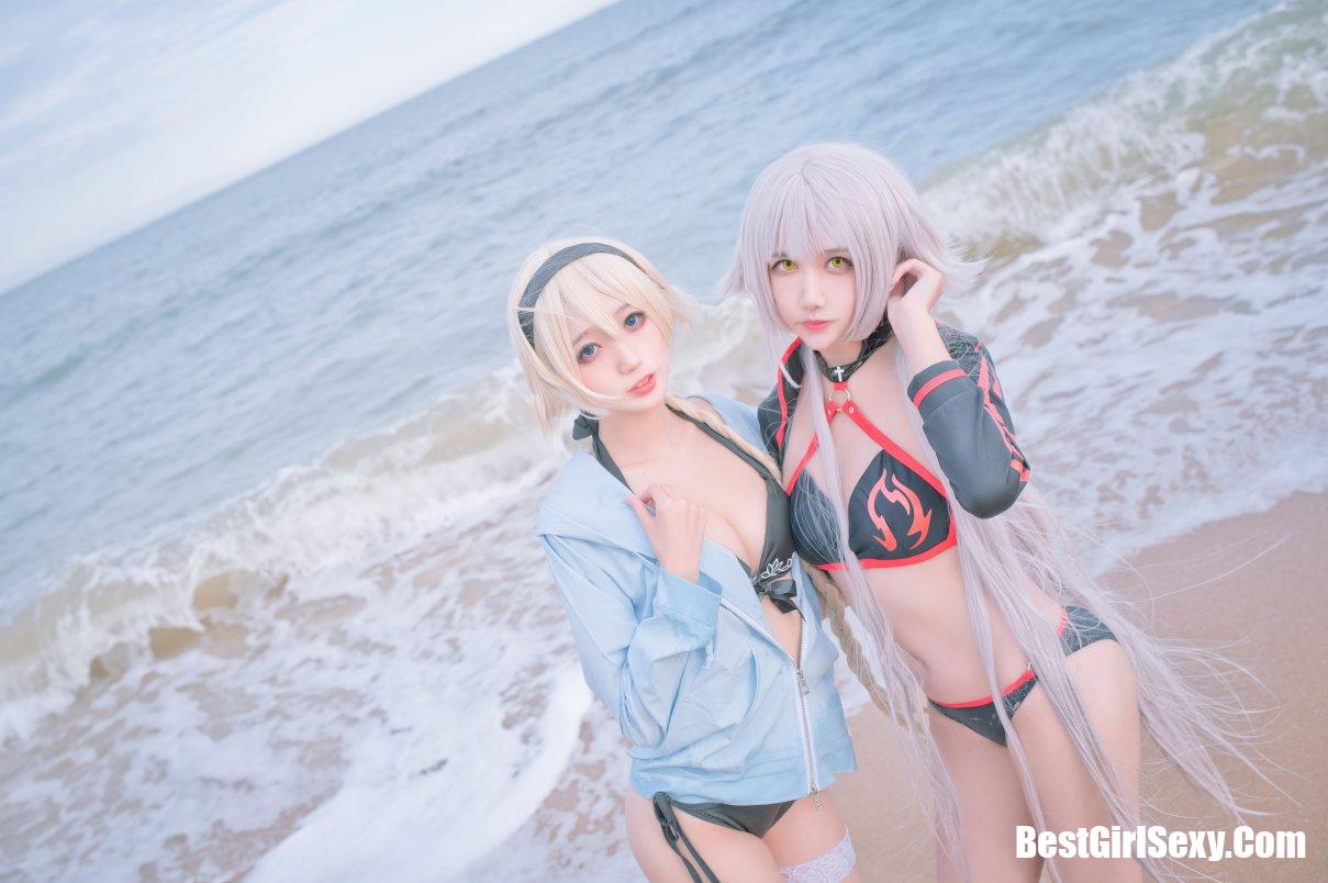 Coser@周叽是可爱兔兔 Vol.021 黑白贞双人泳衣 20