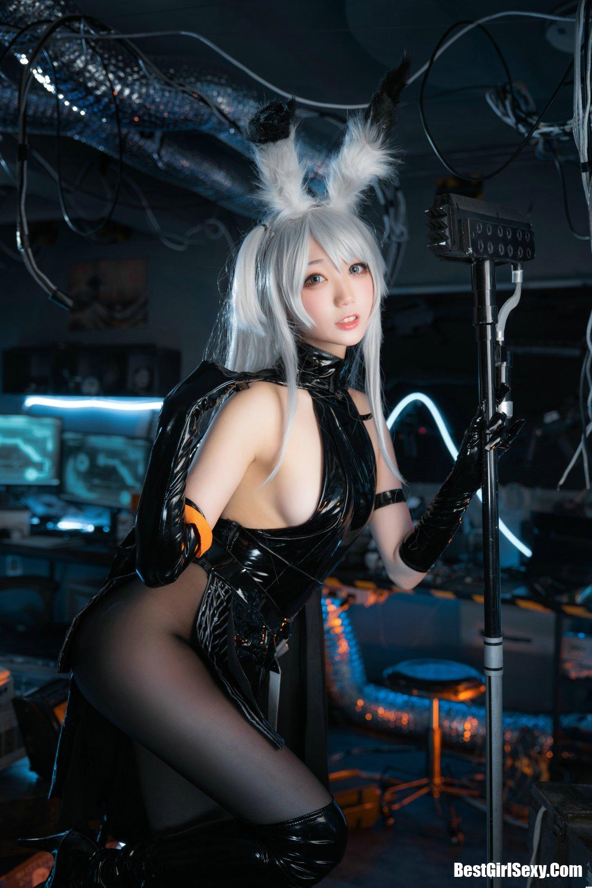 Coser@周叽是可爱兔兔 Vol.014 精二暴行 11