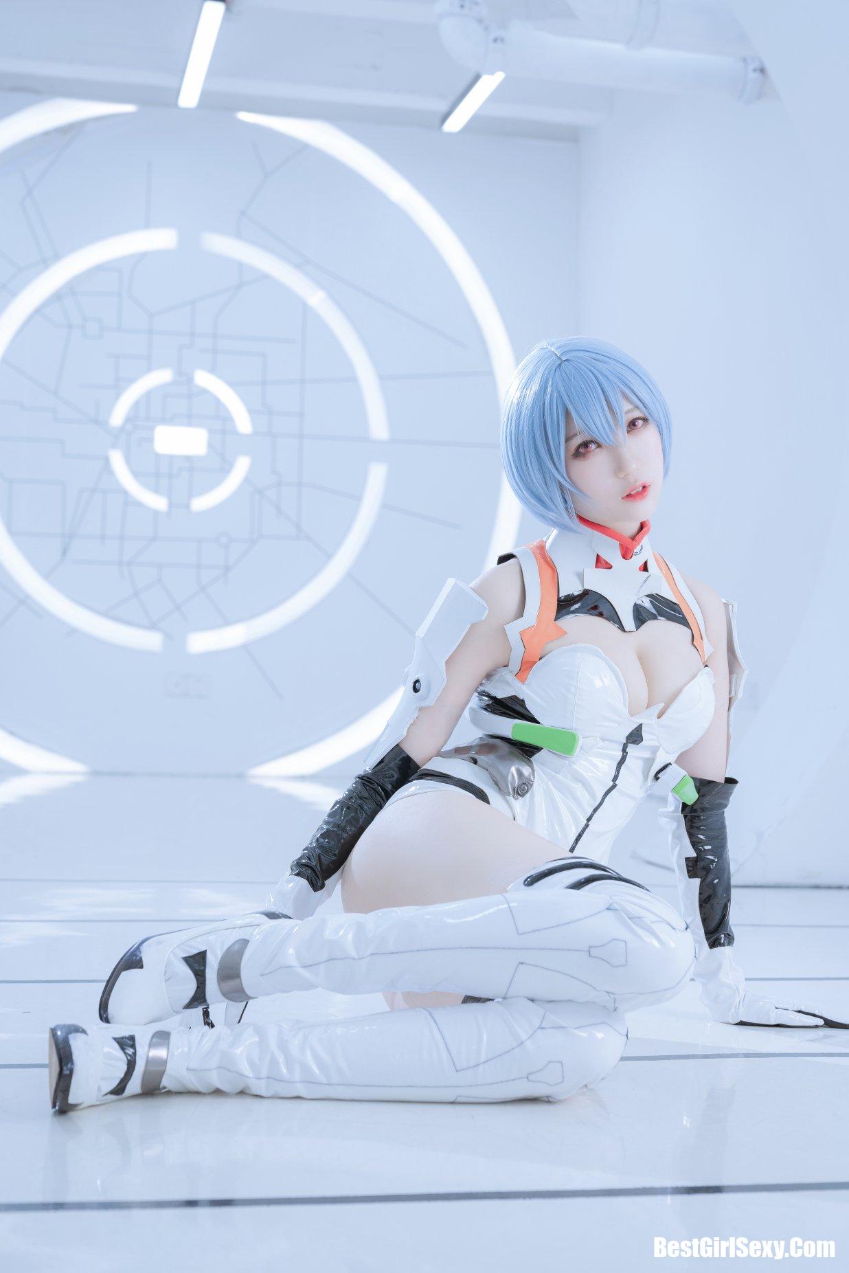 Coser@周叽是可爱兔兔 Vol.005 绫波丽 白战 4