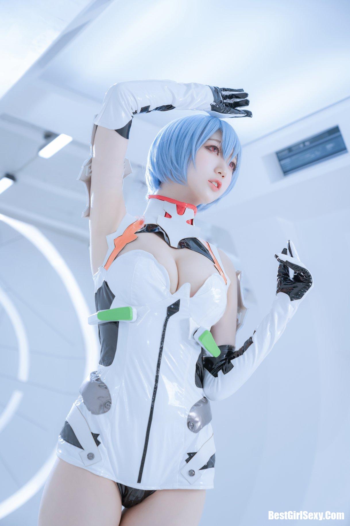 Coser@周叽是可爱兔兔 Vol.005 绫波丽 白战 13