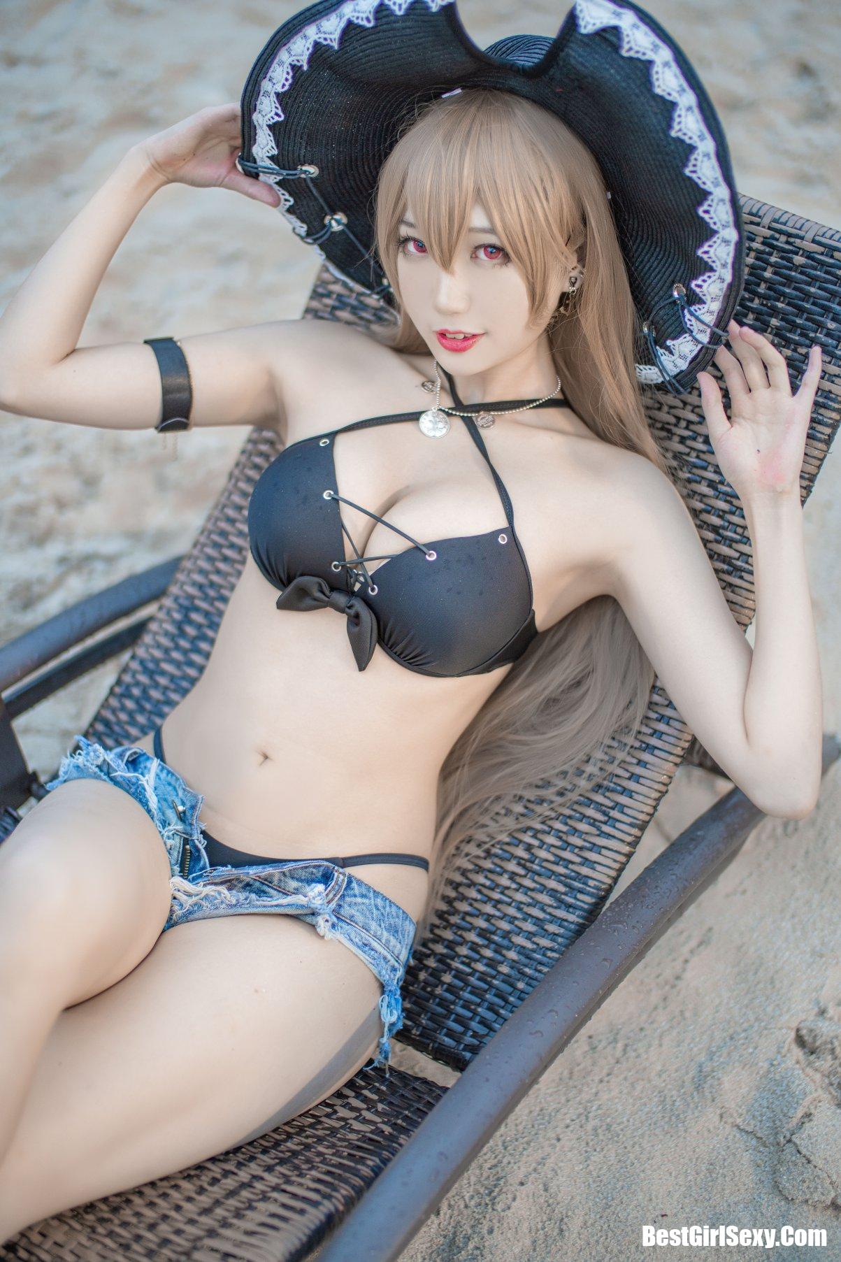 Coser@周叽是可爱兔兔 Vol.002 让巴尔泳装 9