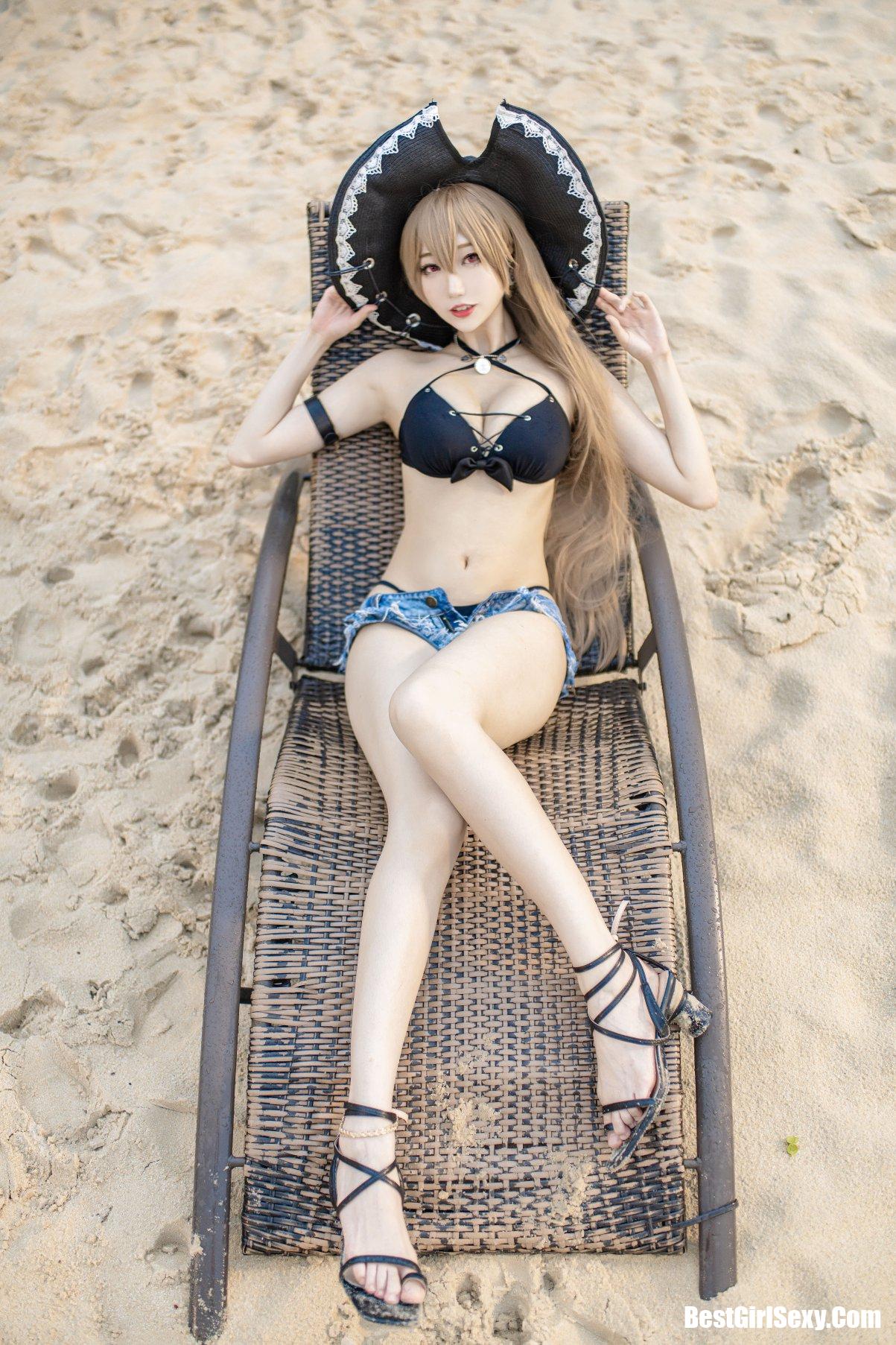 Coser@周叽是可爱兔兔 Vol.002 让巴尔泳装 15