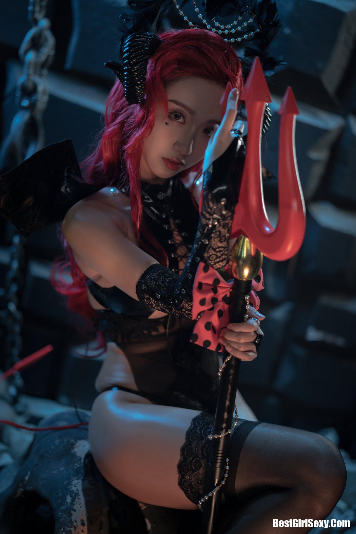 Coser@黑川 Vol.057 恶魔 27