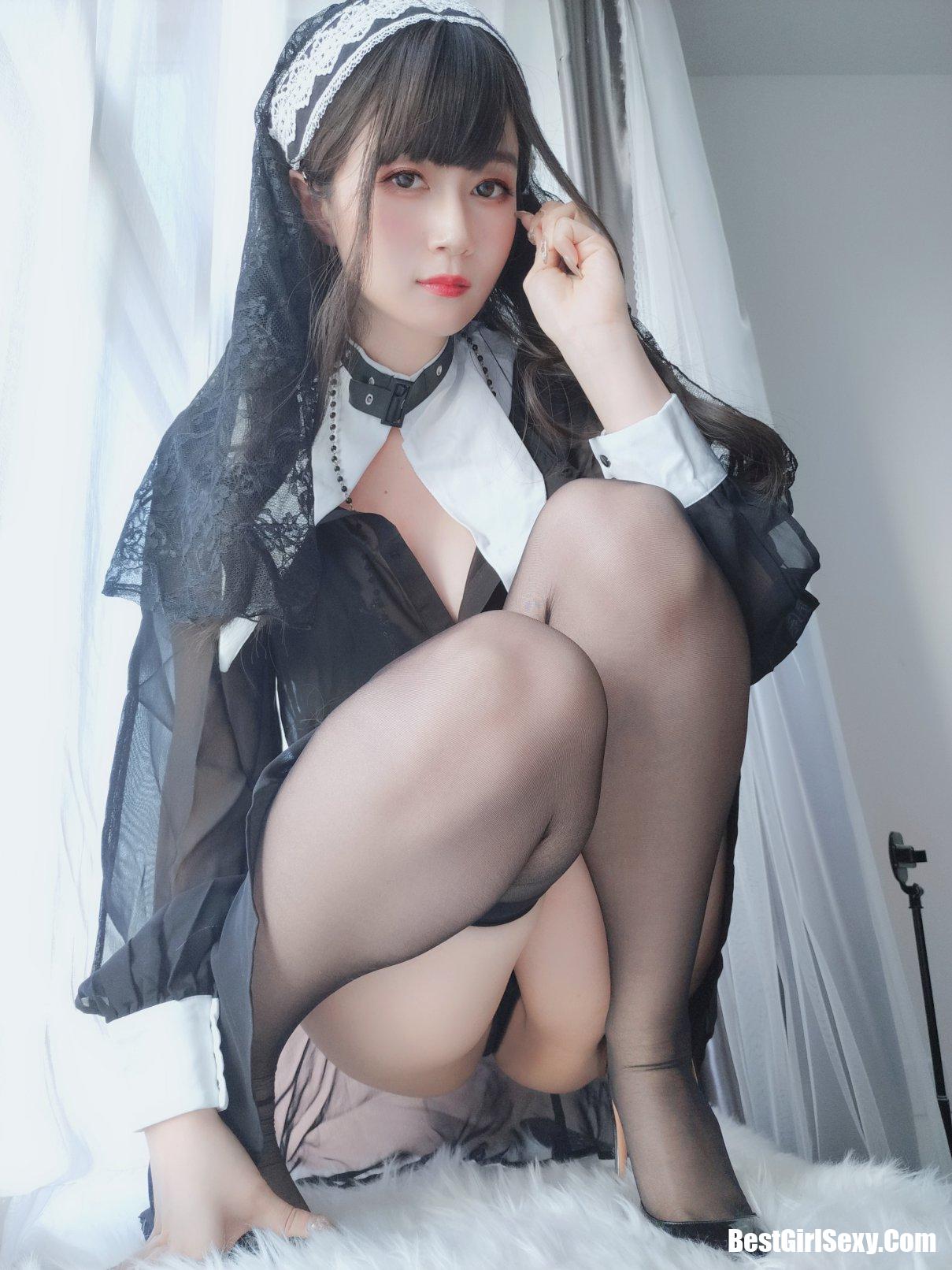 Coser@白银81 蕾丝修女 16