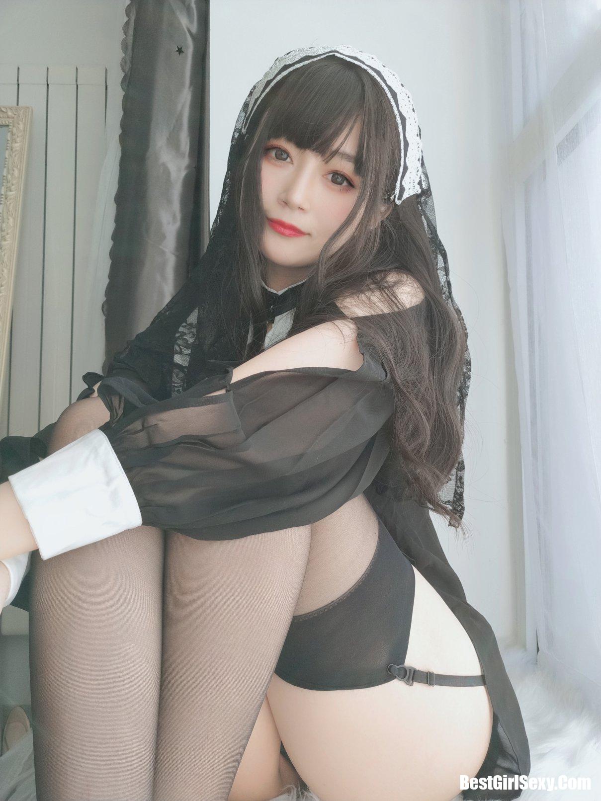 Coser@白银81 蕾丝修女 25