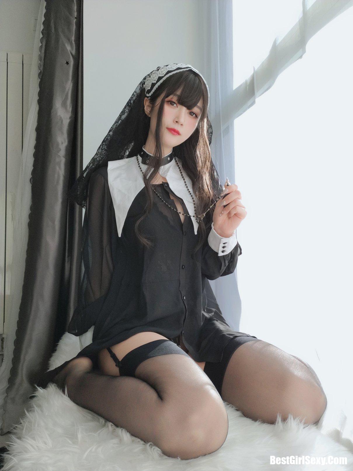 Coser@白银81 蕾丝修女 28