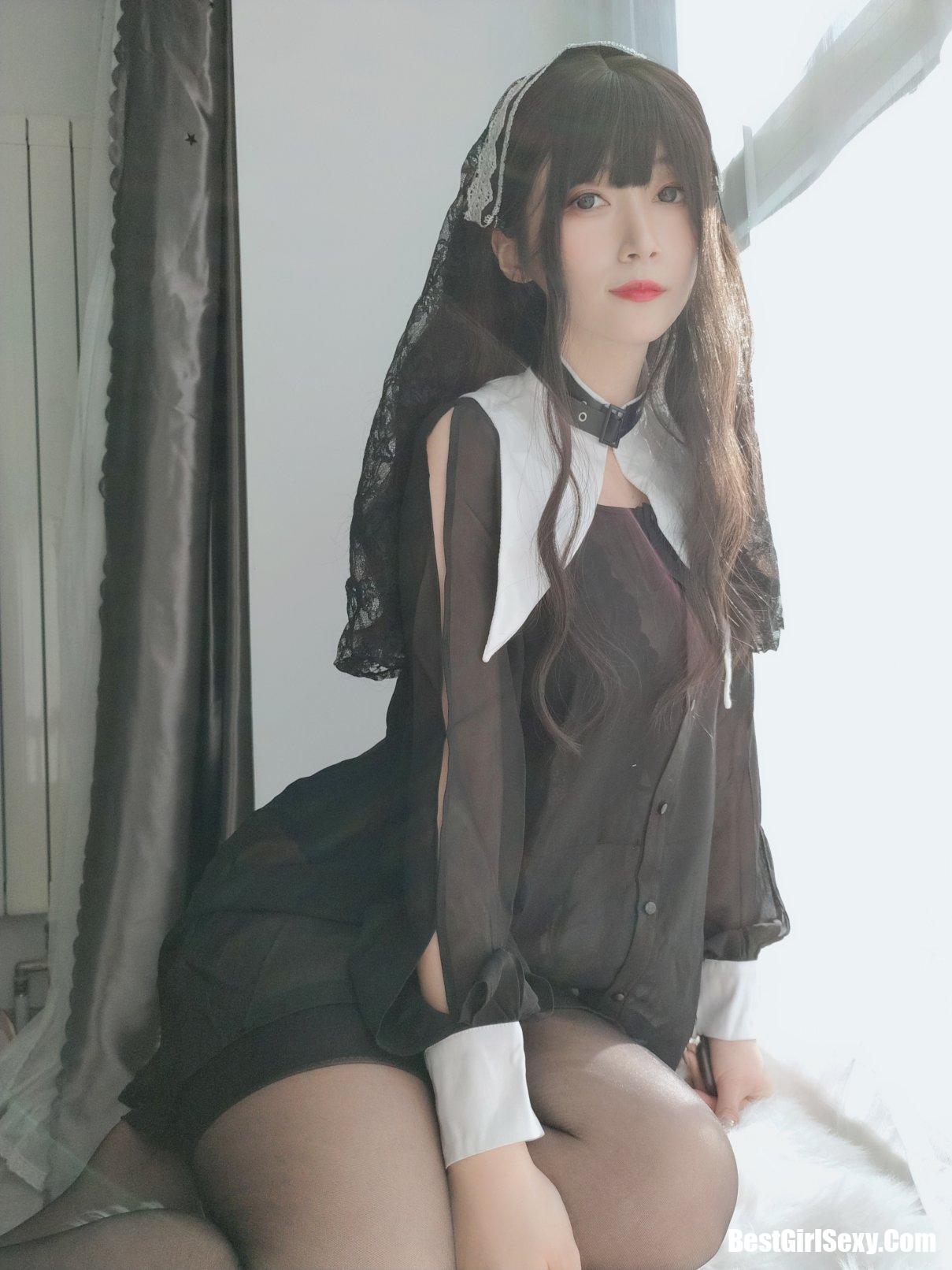 Coser@白银81 蕾丝修女 32