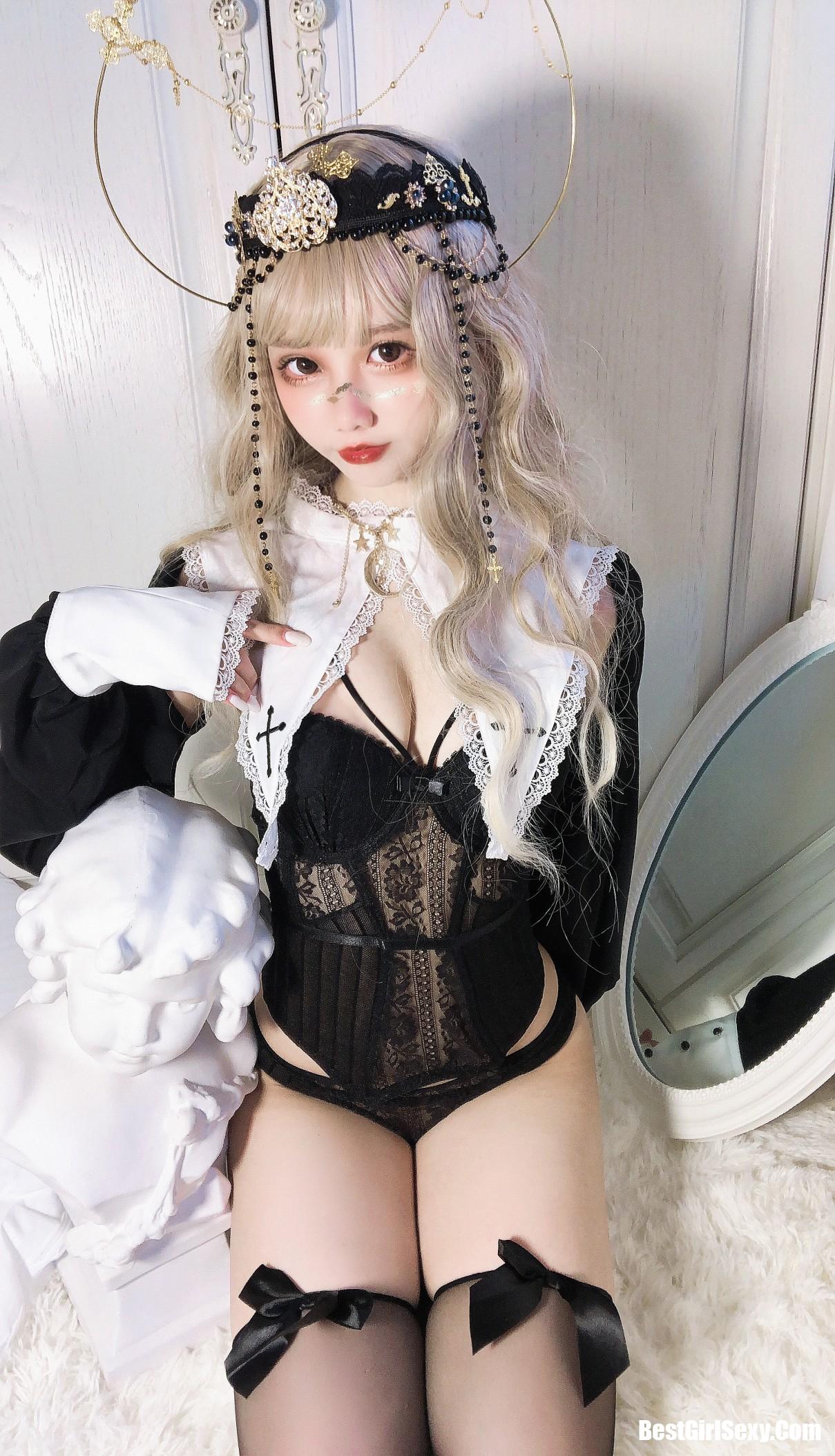 Coser@果咩酱w Vol.013 叛逆修女 6