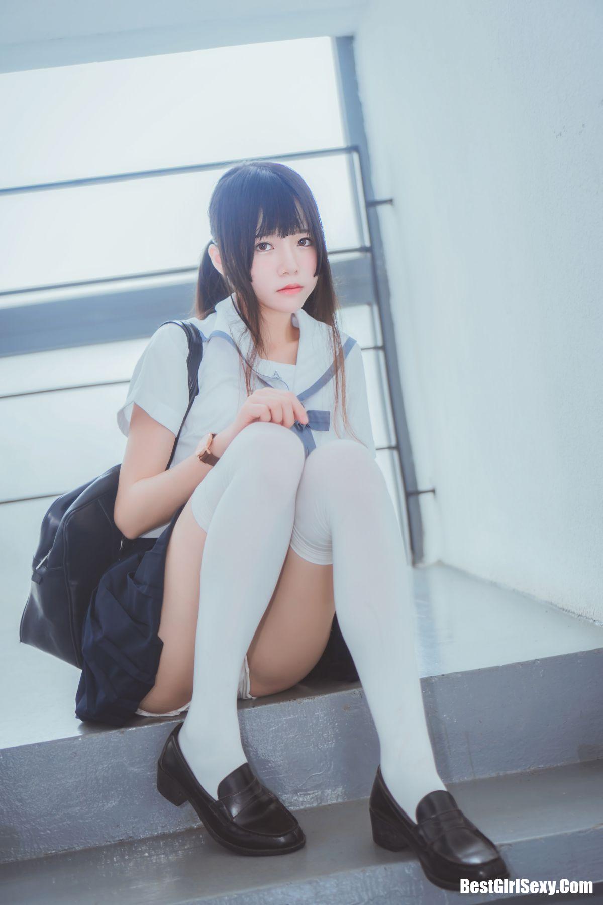 Coser@桜桃喵 Vol.074 蓝白水手服 4