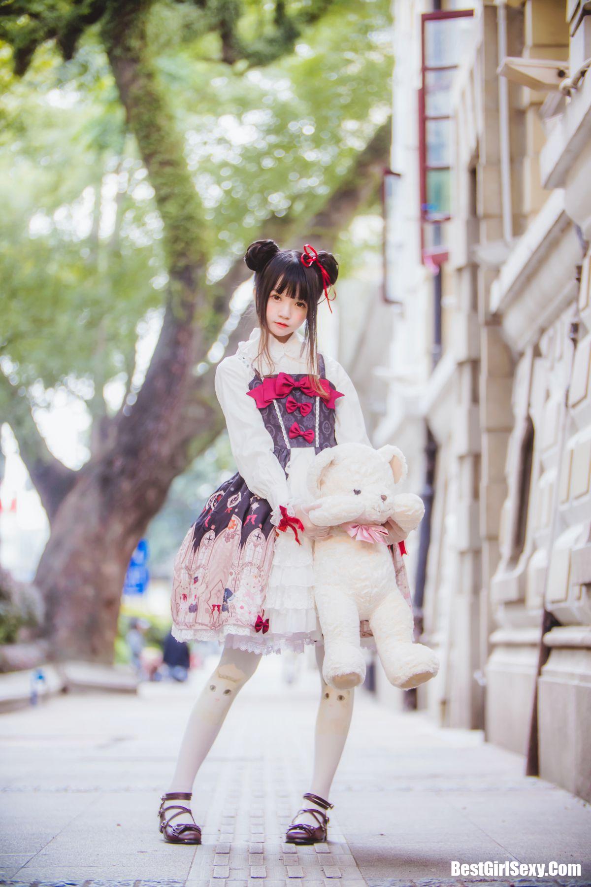 Coser@桜桃喵 Vol.065 小少女 96