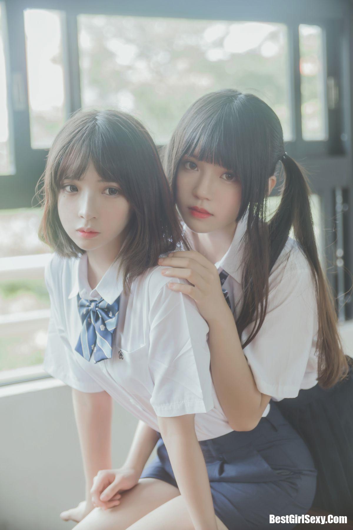 Coser@桜桃喵 Vol.002 JK百合1(桜桃喵&疯猫ss) 9