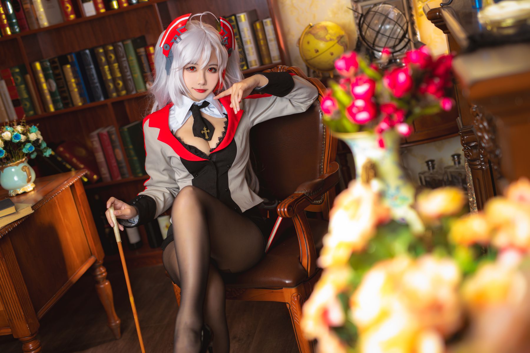 Coser@Momoko葵葵 教师 1