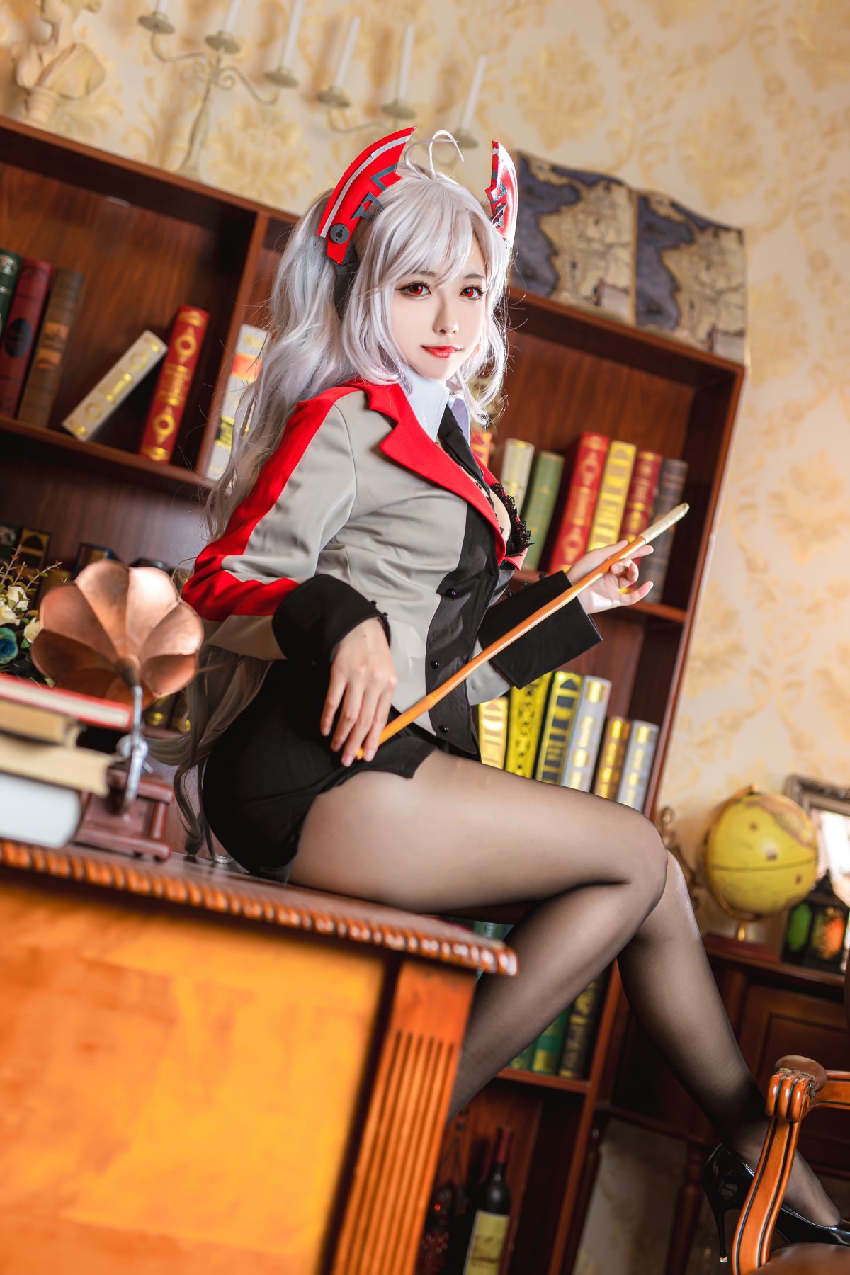 Coser@Momoko葵葵 教师 4