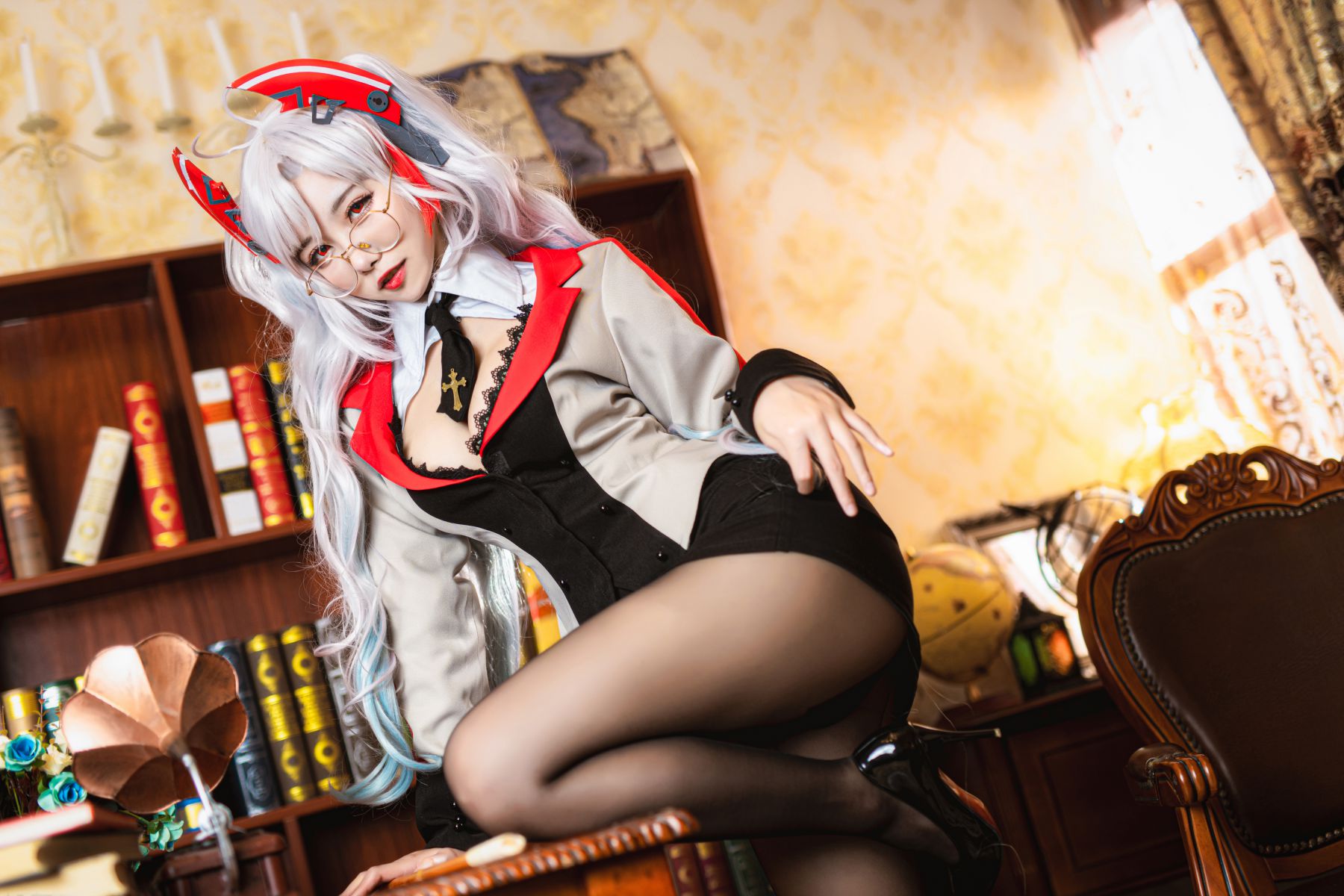 Coser@Momoko葵葵 教师 11