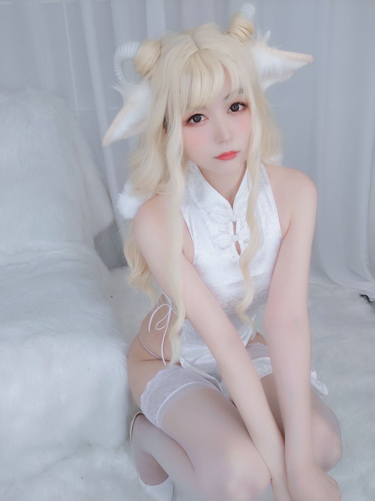 Coser@白银81 白旗袍 80